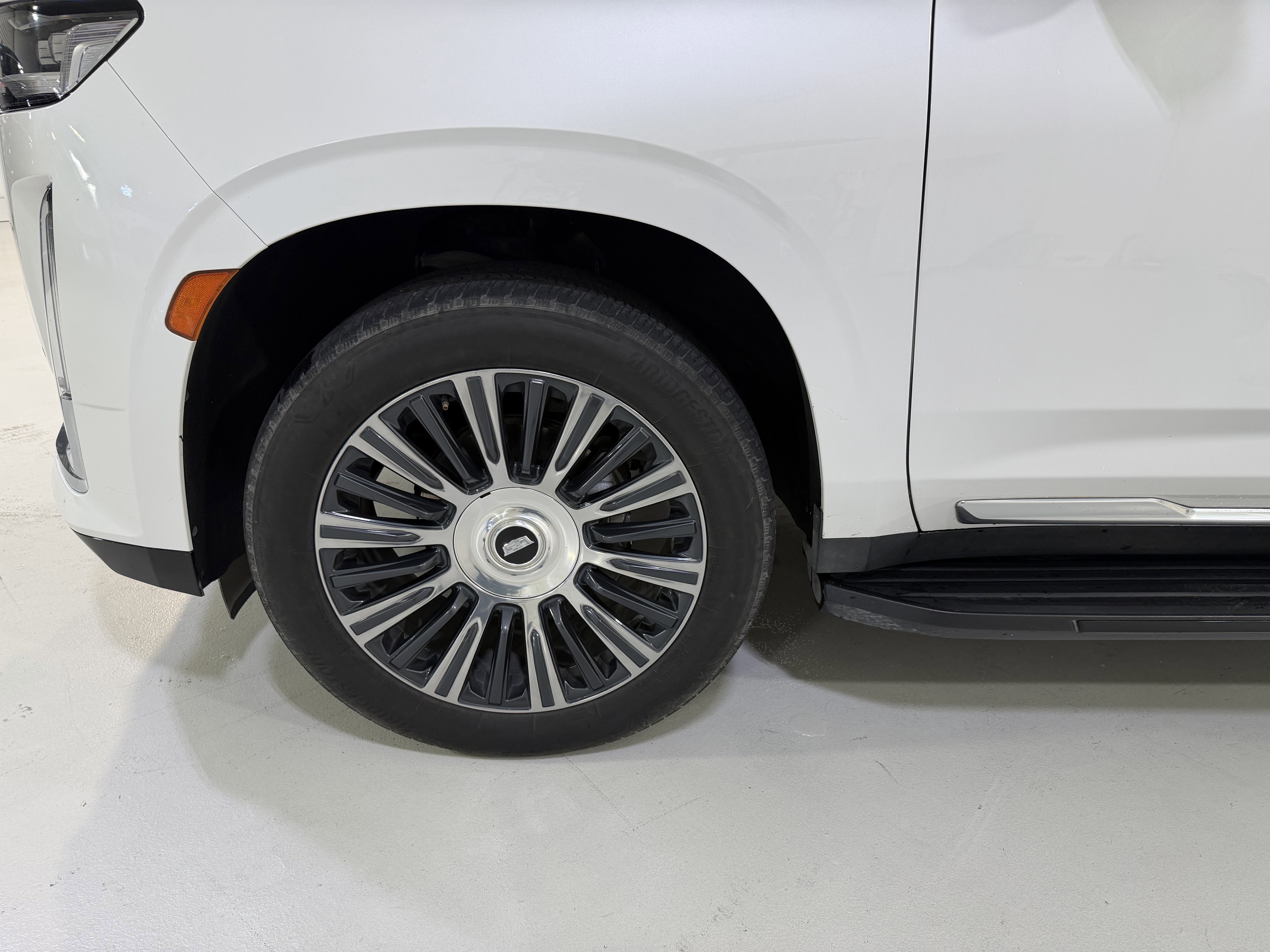 2022 Cadillac Escalade ESV Luxury