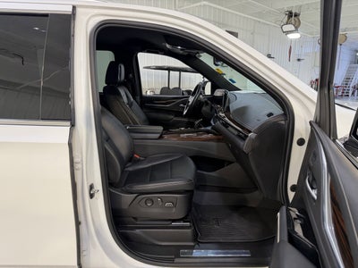 2022 Cadillac Escalade ESV Luxury