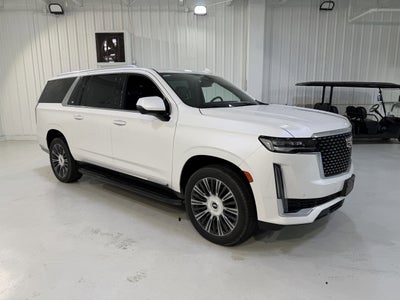 2022 Cadillac Escalade ESV Luxury