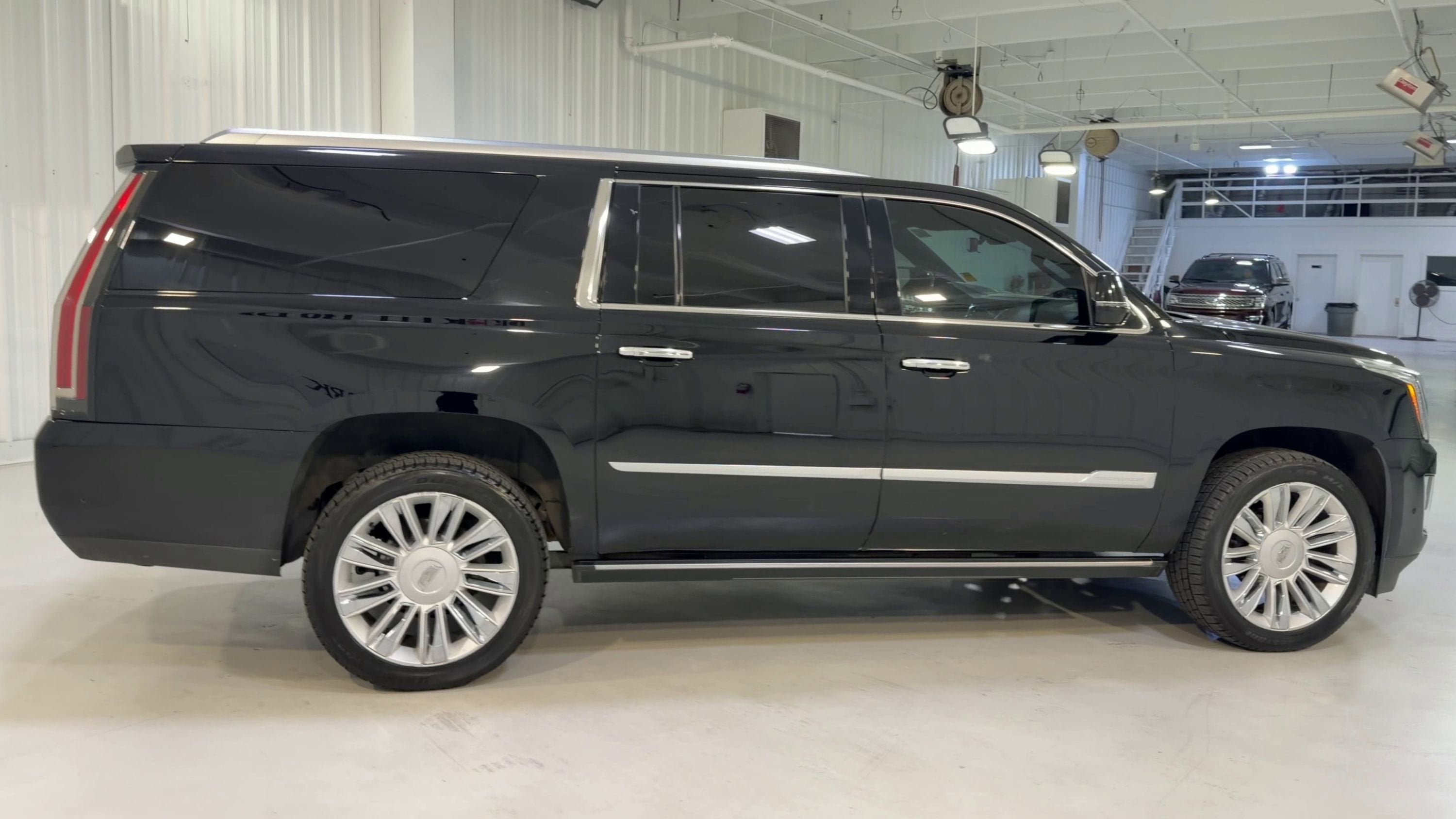 2020 Cadillac Escalade ESV Platinum
