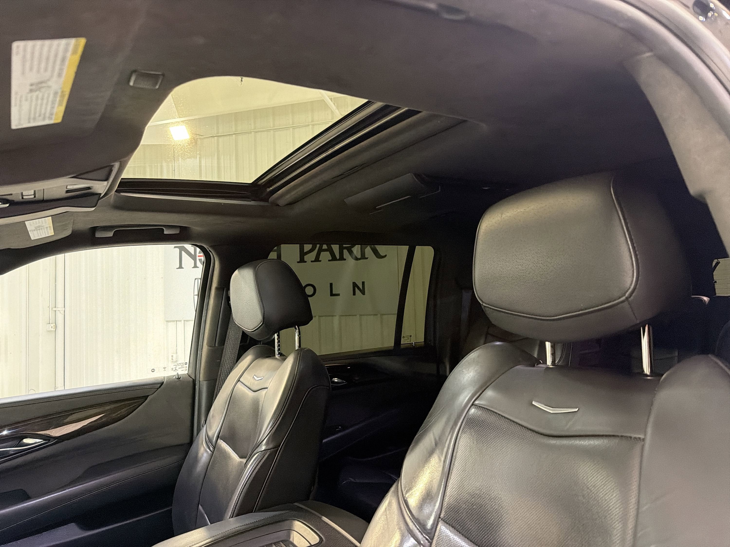 2020 Cadillac Escalade ESV Platinum