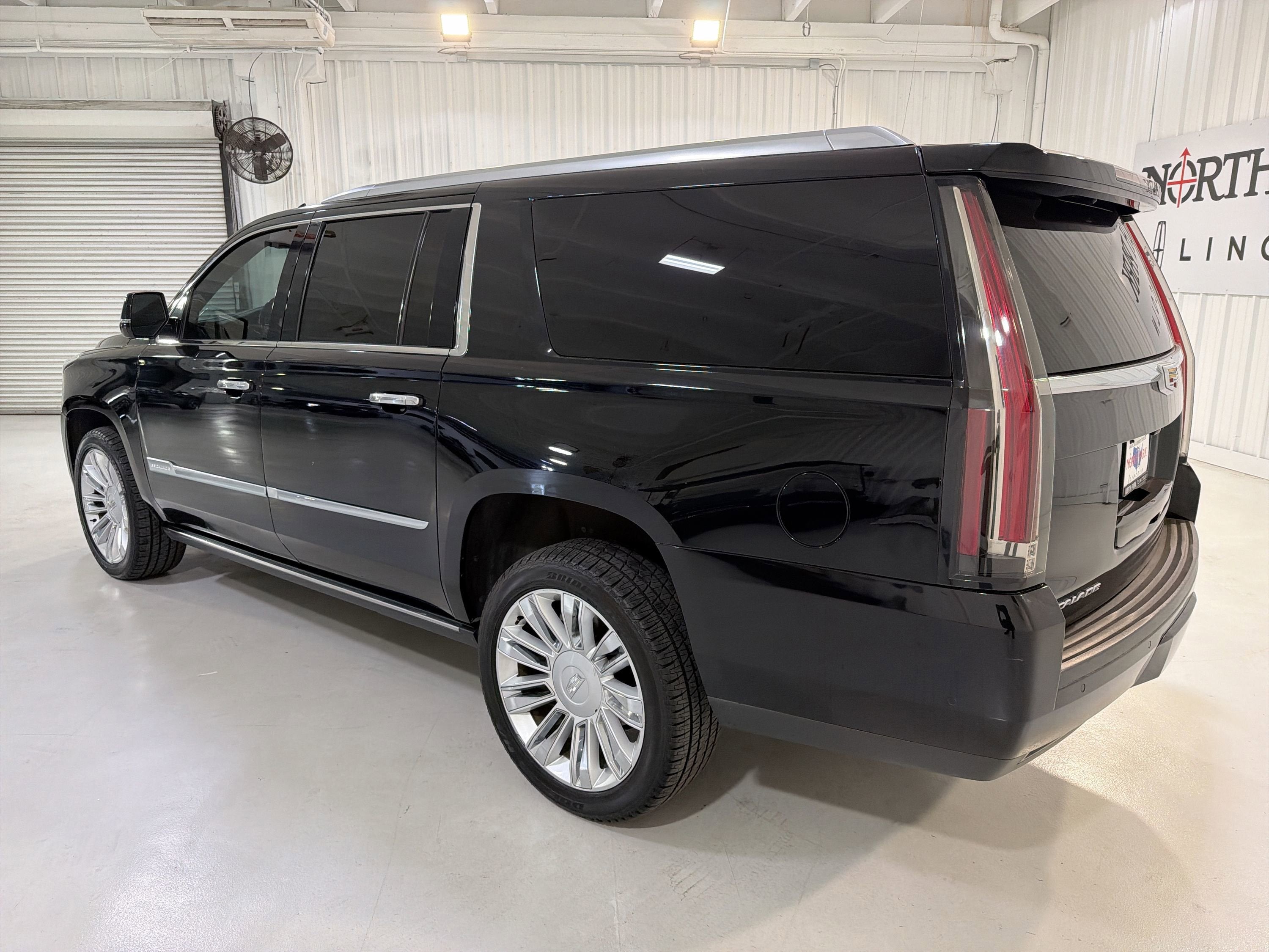 2020 Cadillac Escalade ESV Platinum