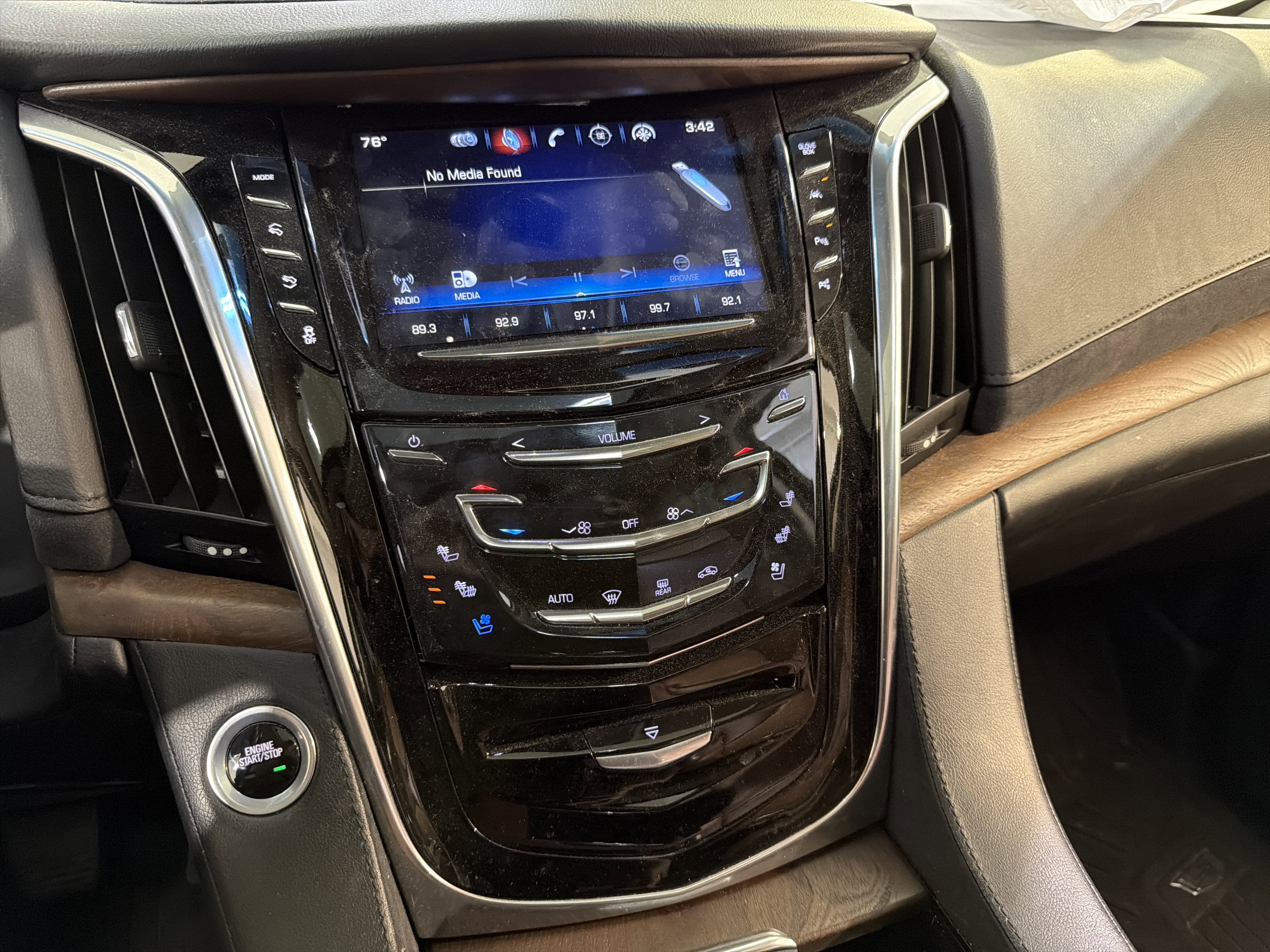 2019 Cadillac Escalade Luxury
