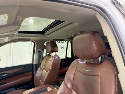 2019 Cadillac Escalade Luxury
