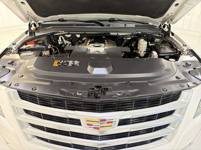 2019 Cadillac Escalade Luxury