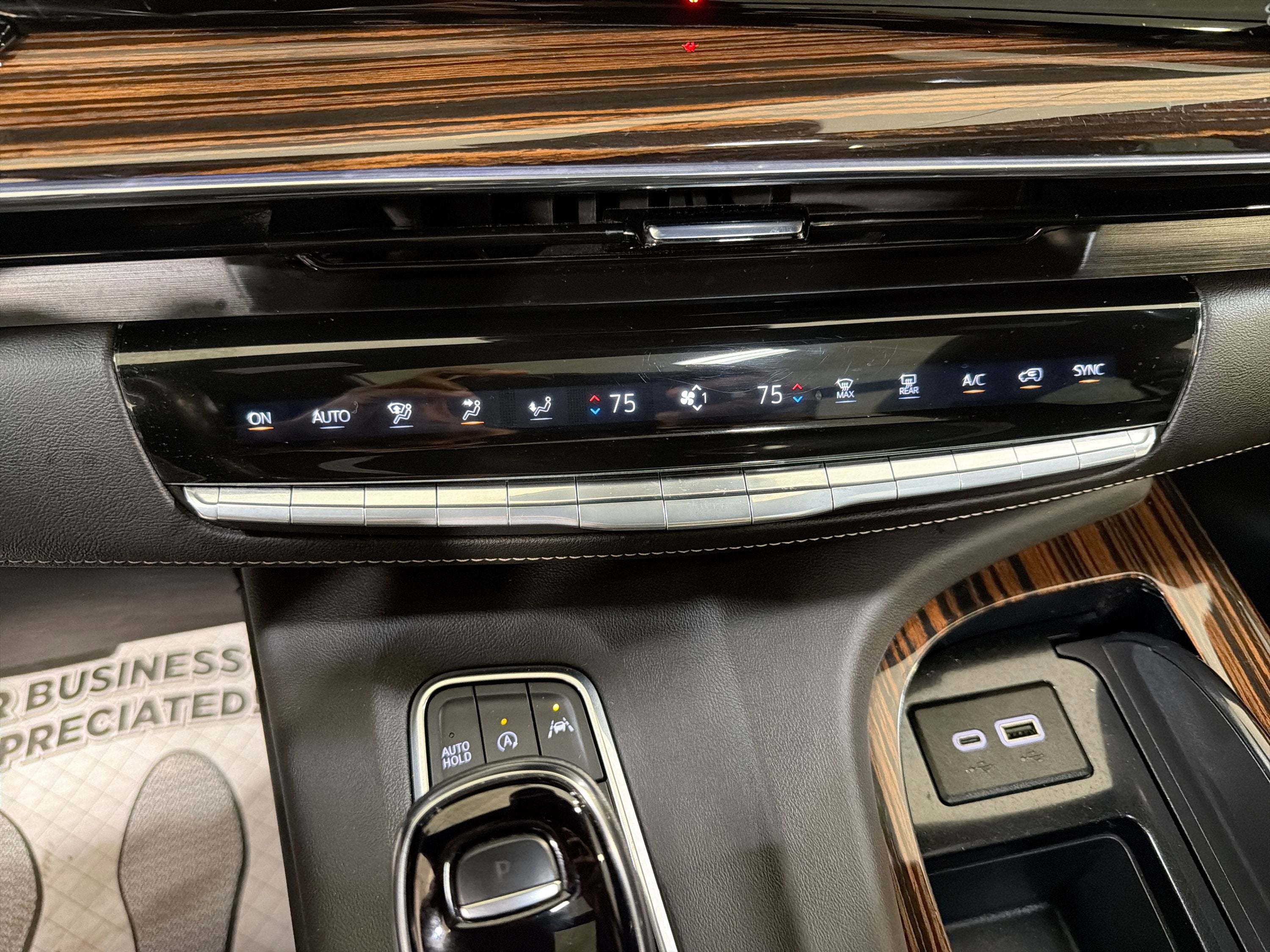 2024 Cadillac Escalade 4WD Premium Luxury