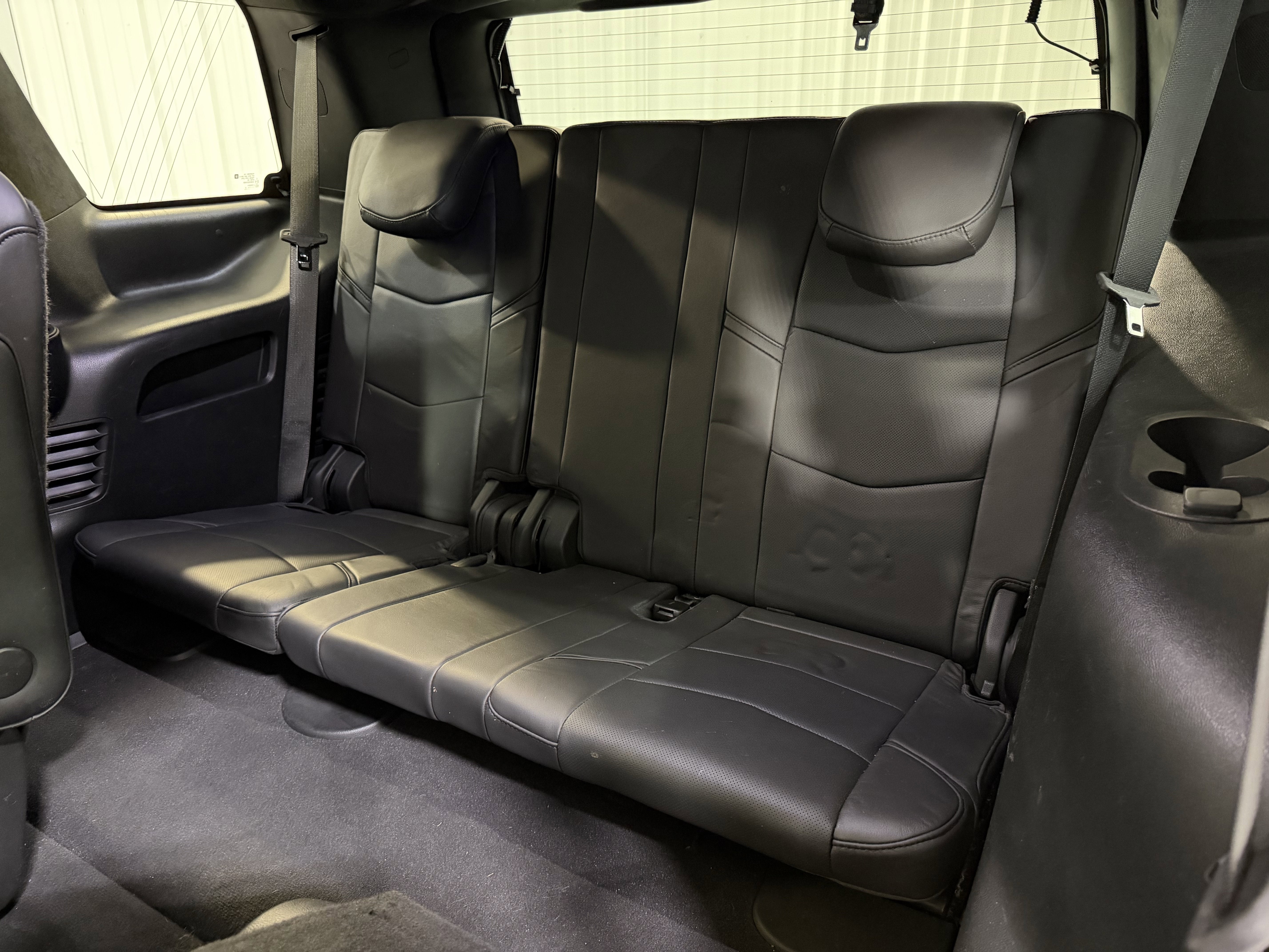 2019 Cadillac Escalade Platinum