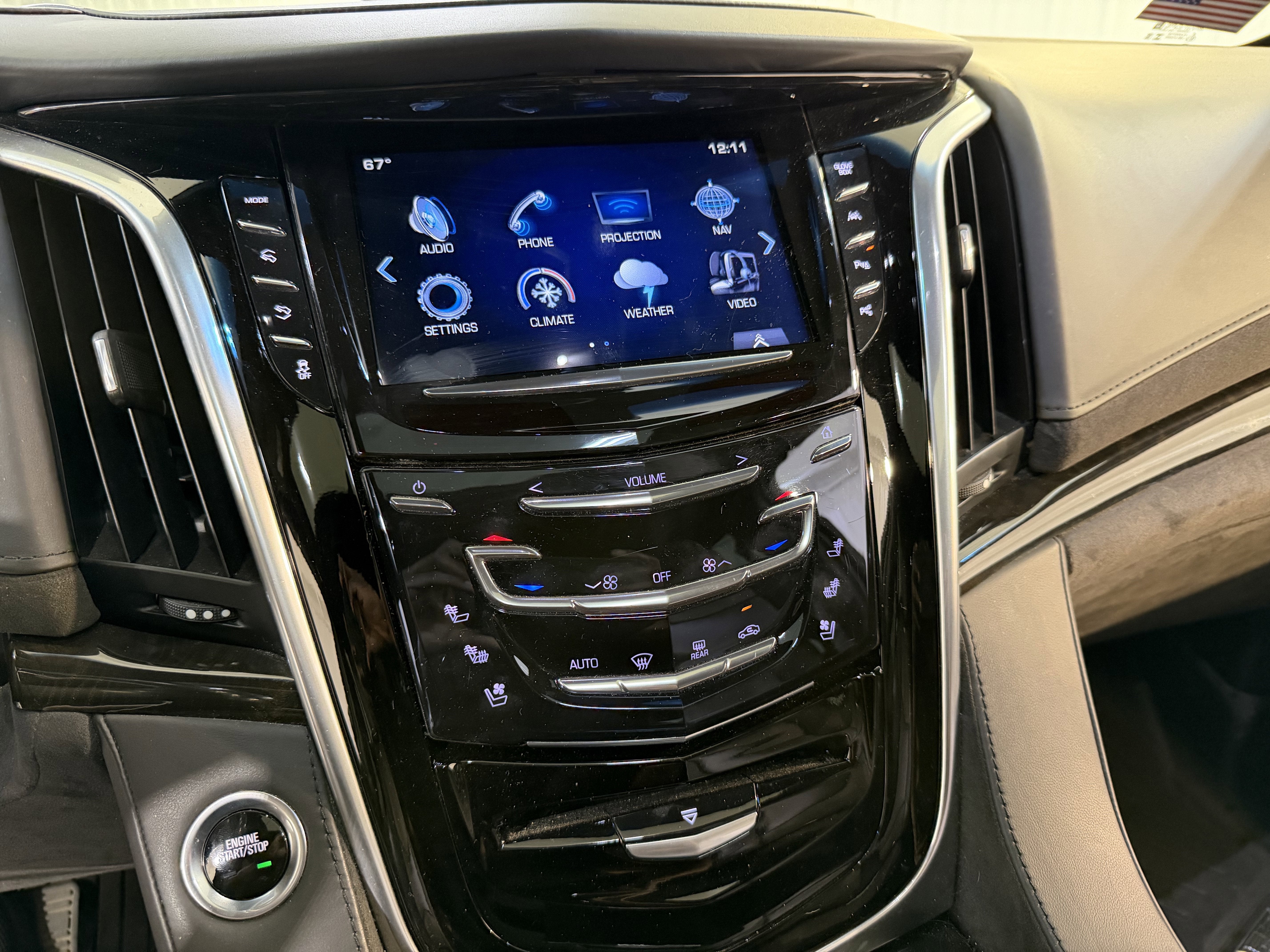 2019 Cadillac Escalade Platinum