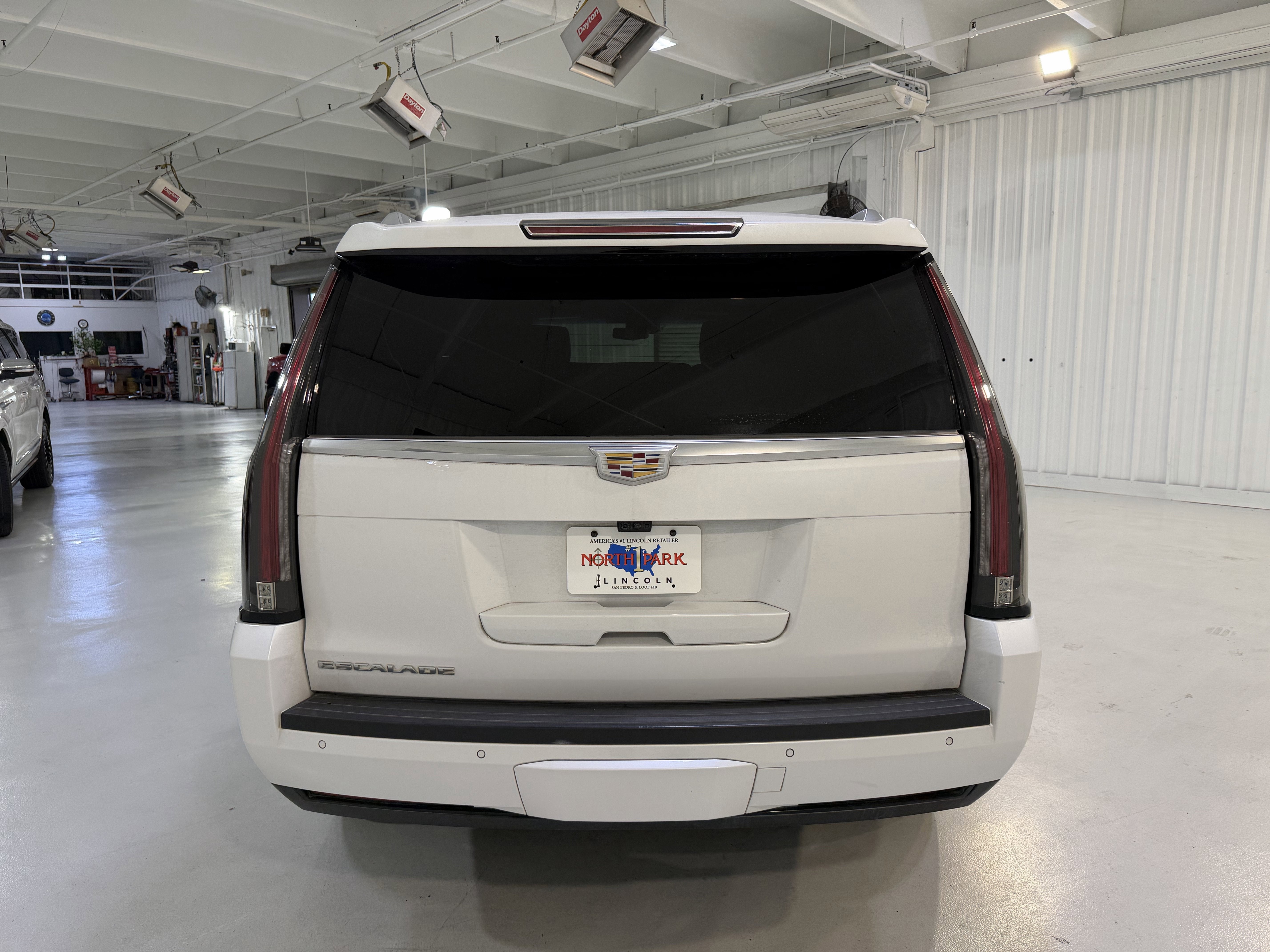 2019 Cadillac Escalade Platinum