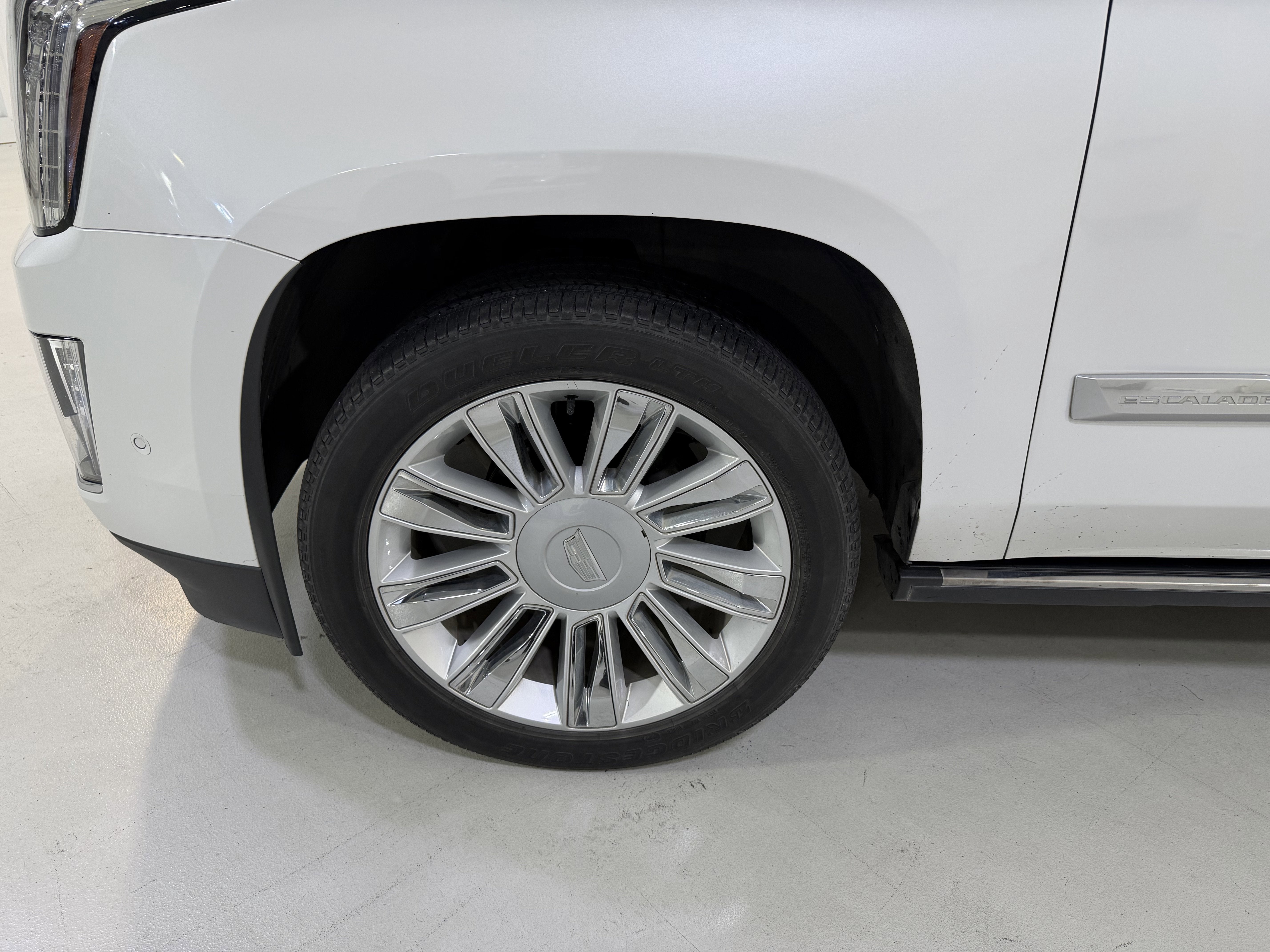 2019 Cadillac Escalade Platinum