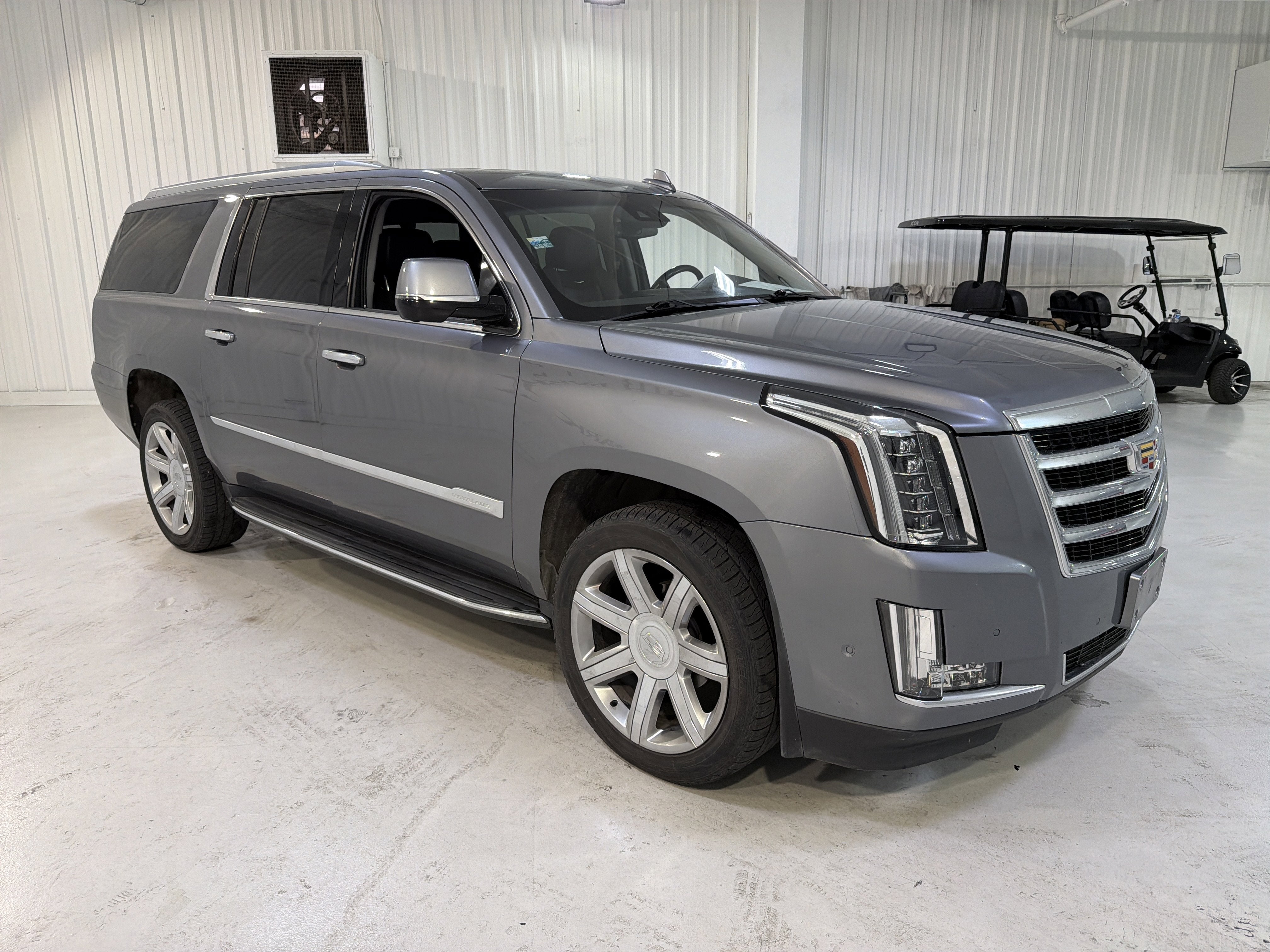 2020 Cadillac Escalade ESV Luxury