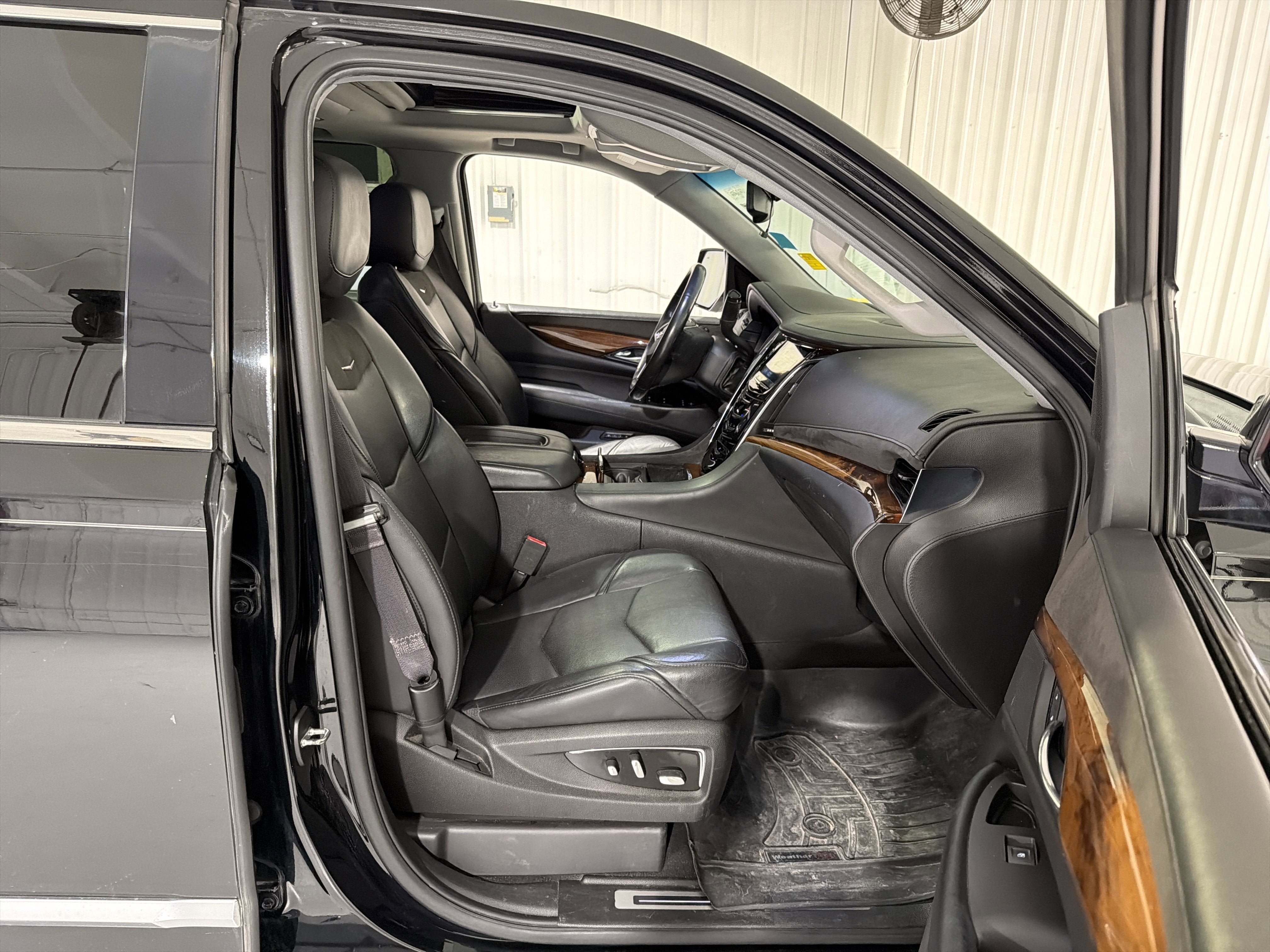 2016 Cadillac Escalade ESV Premium Collection