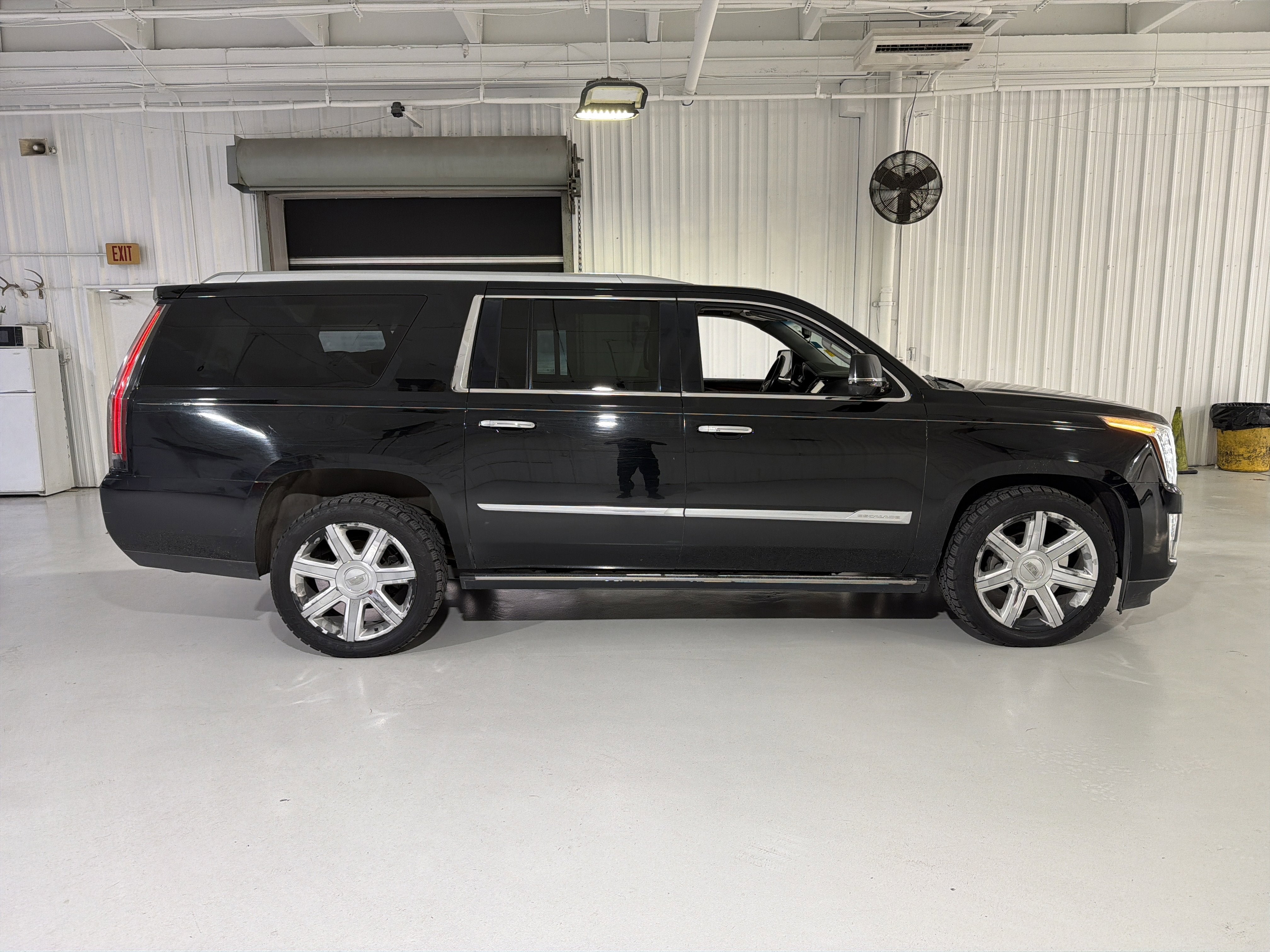 2016 Cadillac Escalade ESV Premium Collection