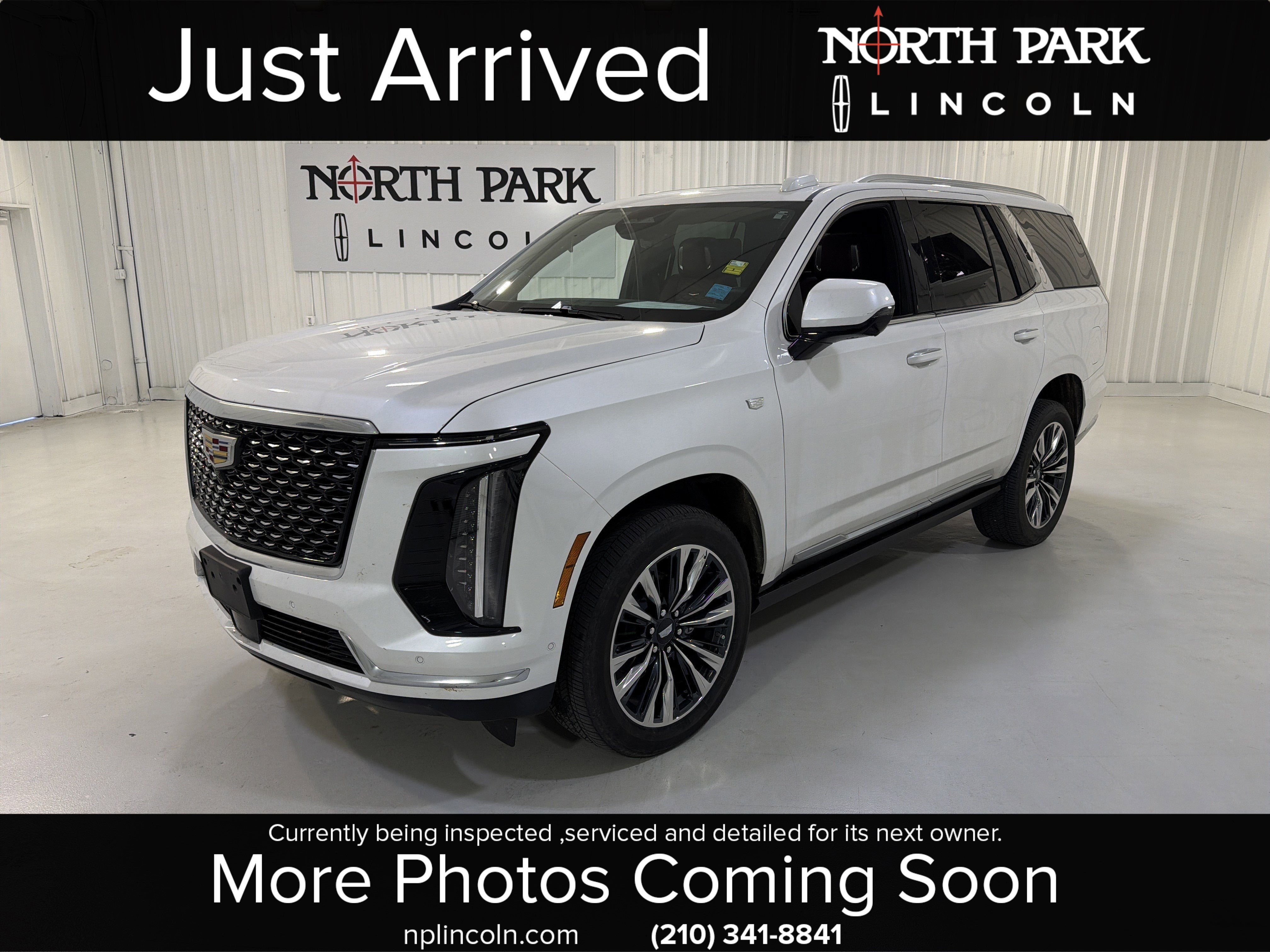 2025 Cadillac Escalade RWD Premium Luxury