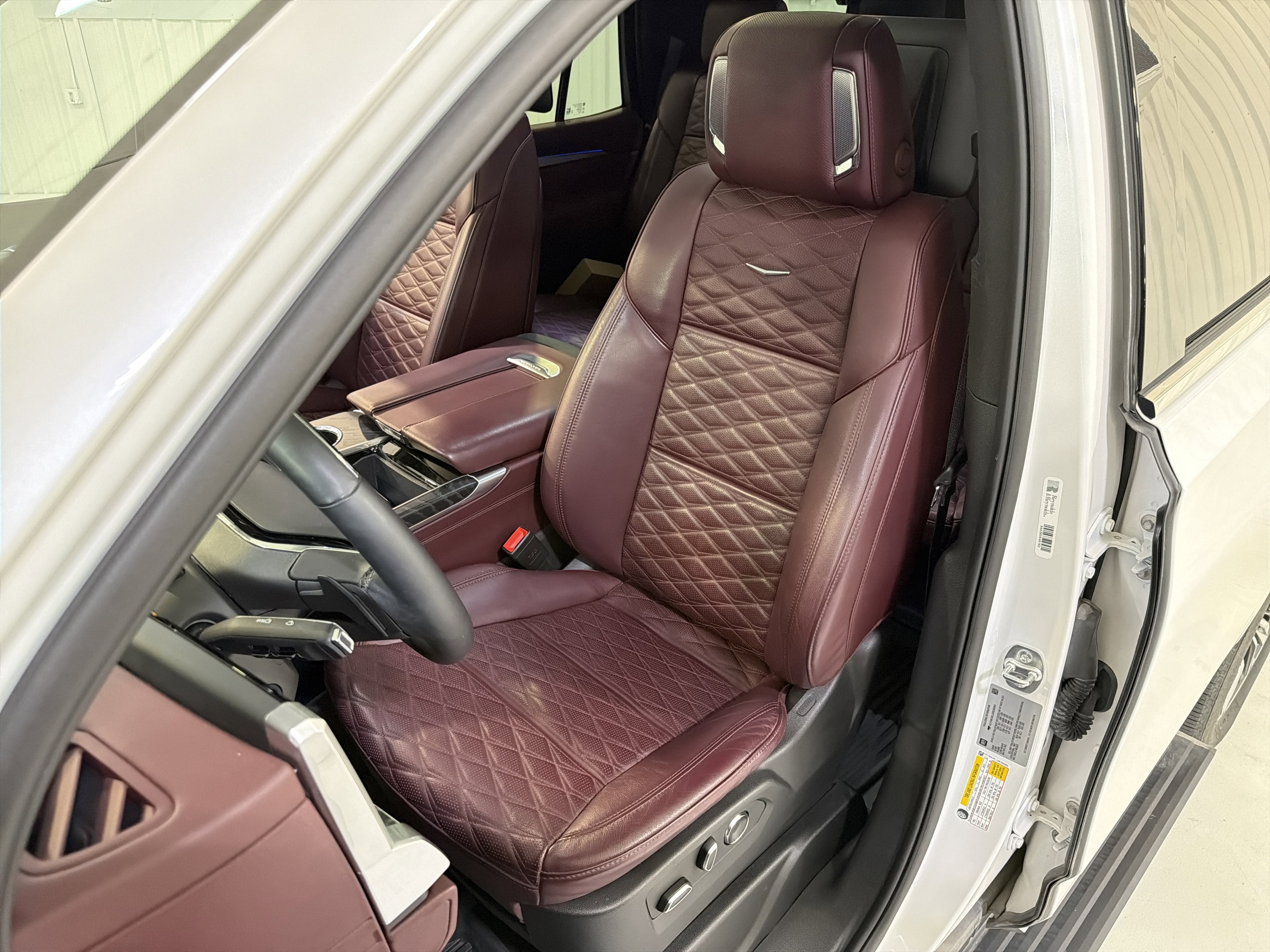 2025 Cadillac Escalade RWD Premium Luxury
