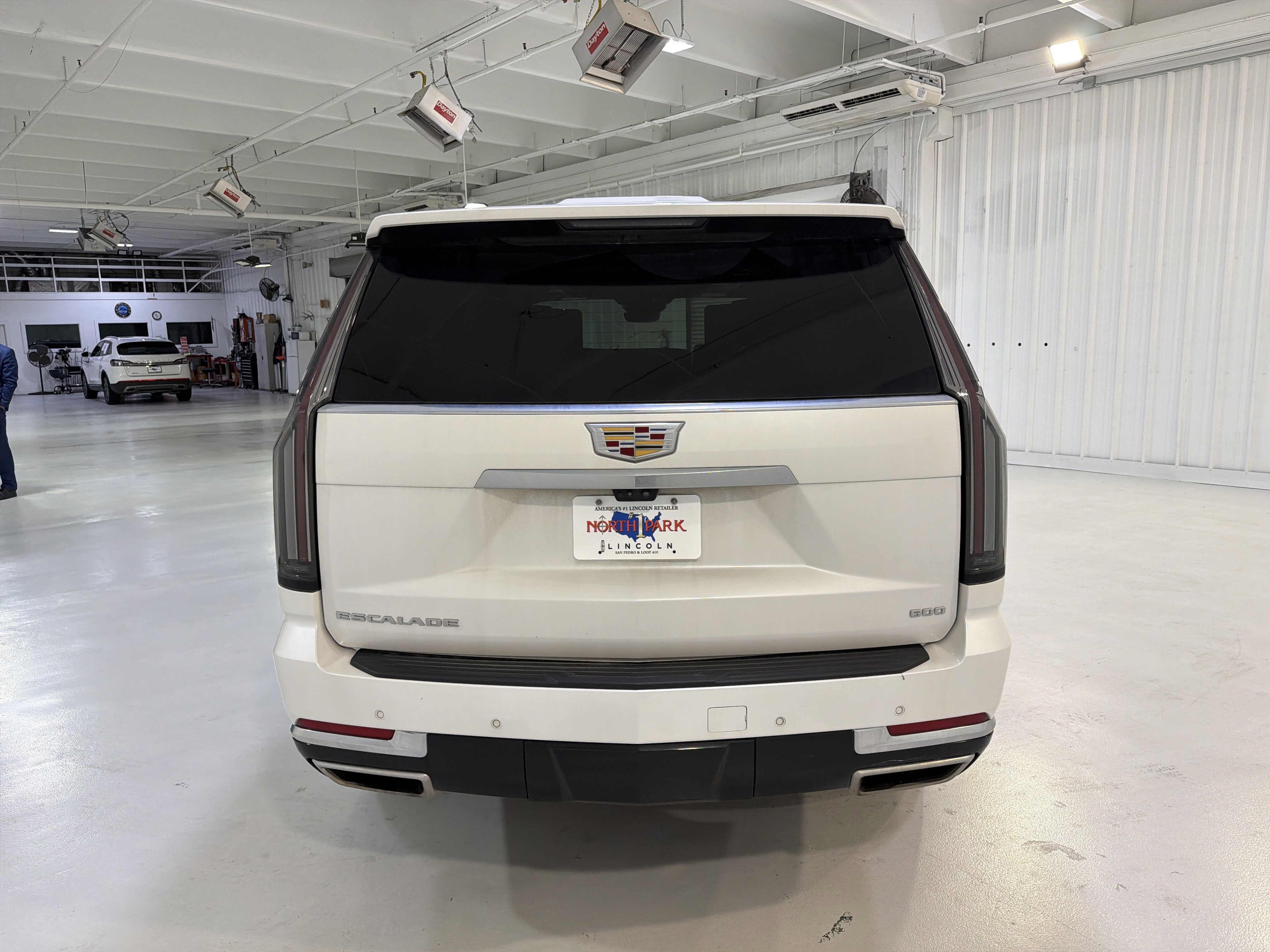2025 Cadillac Escalade RWD Premium Luxury