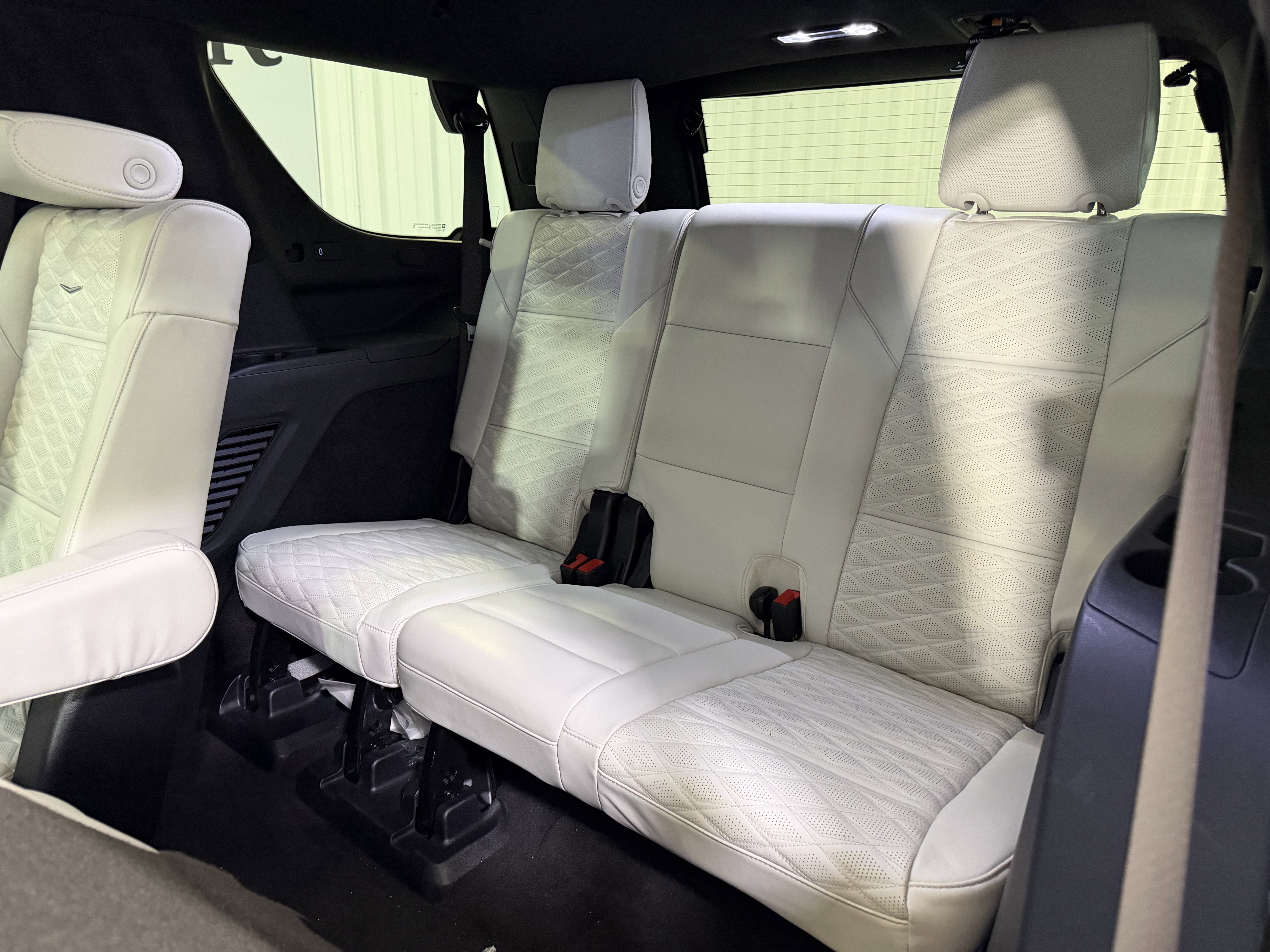2025 Cadillac Escalade 4WD Premium Luxury Platinum