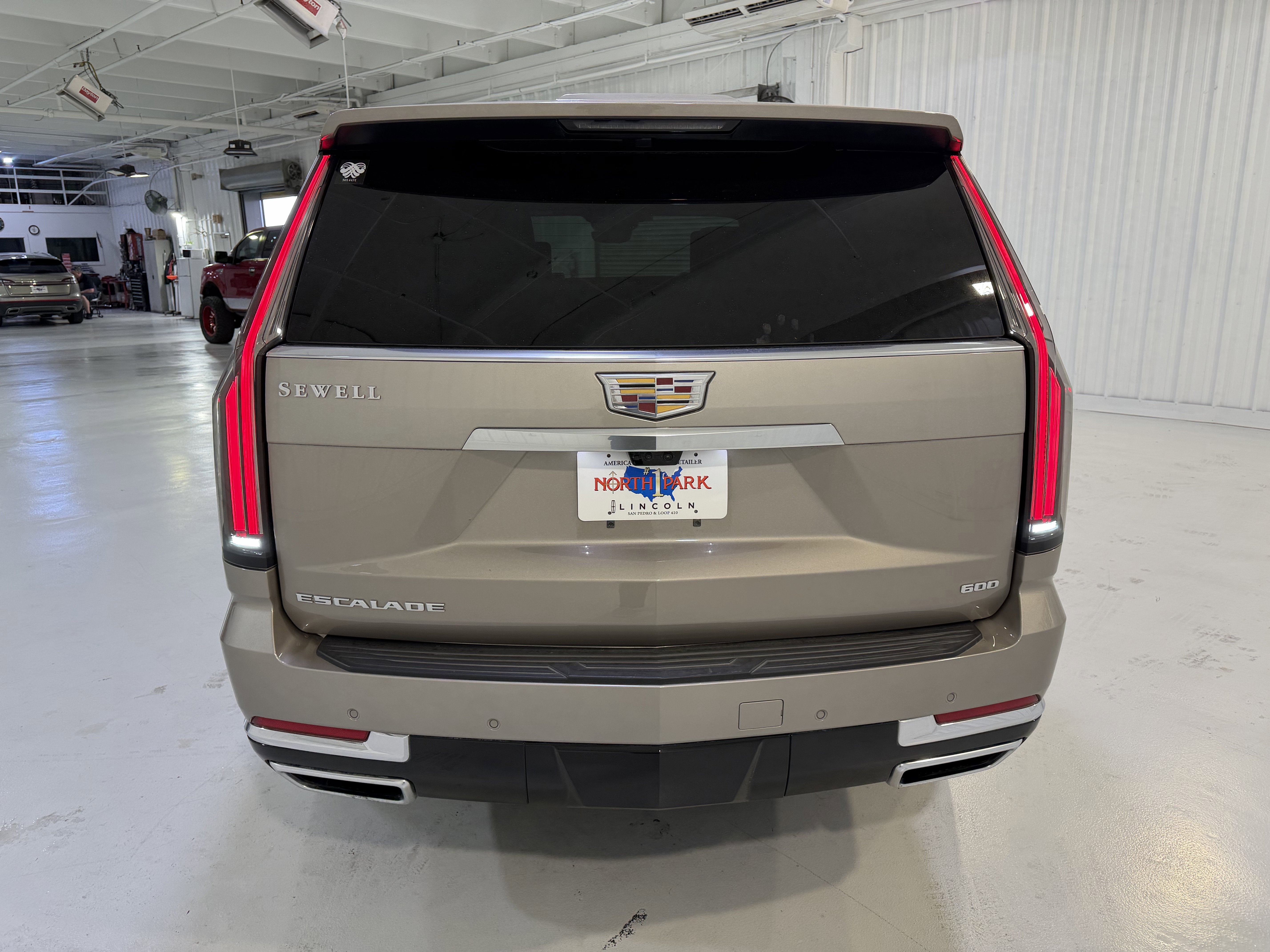 2025 Cadillac Escalade 4WD Premium Luxury Platinum