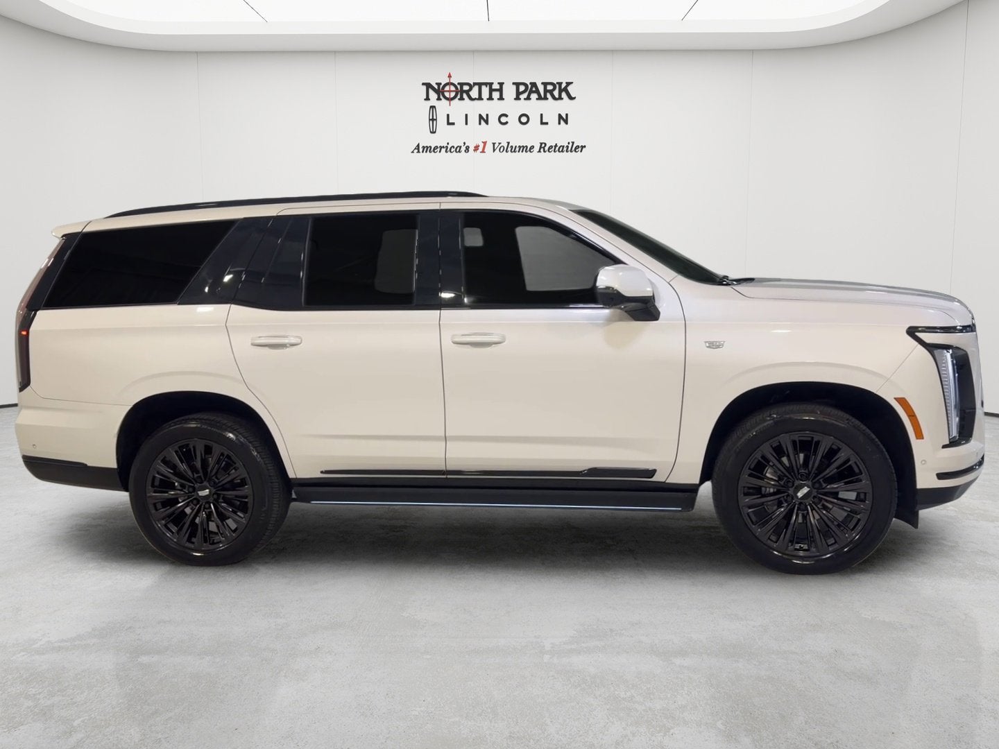 2025 Cadillac Escalade 4WD Sport