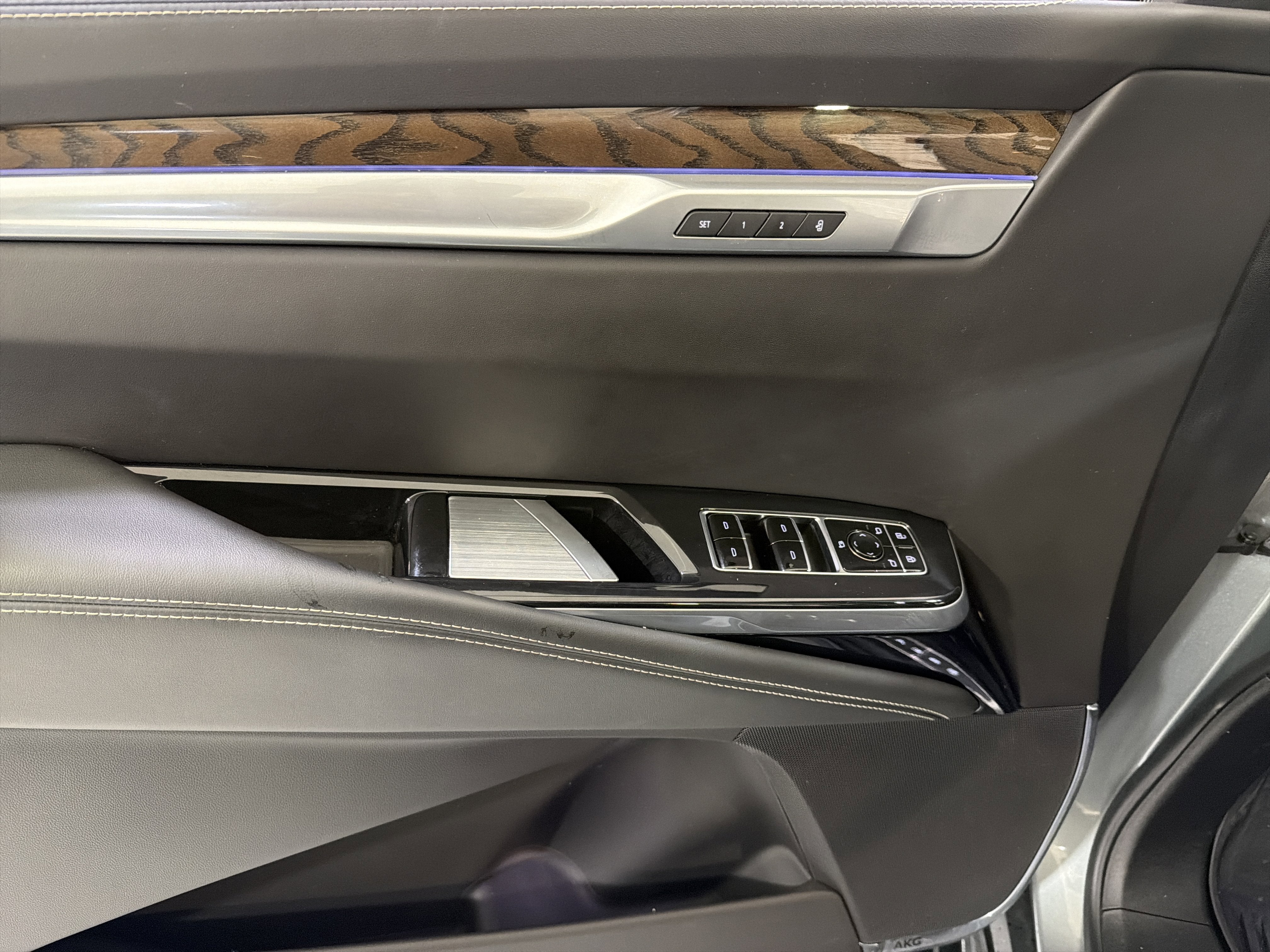 2025 Cadillac Escalade ESV 4WD Sport Platinum