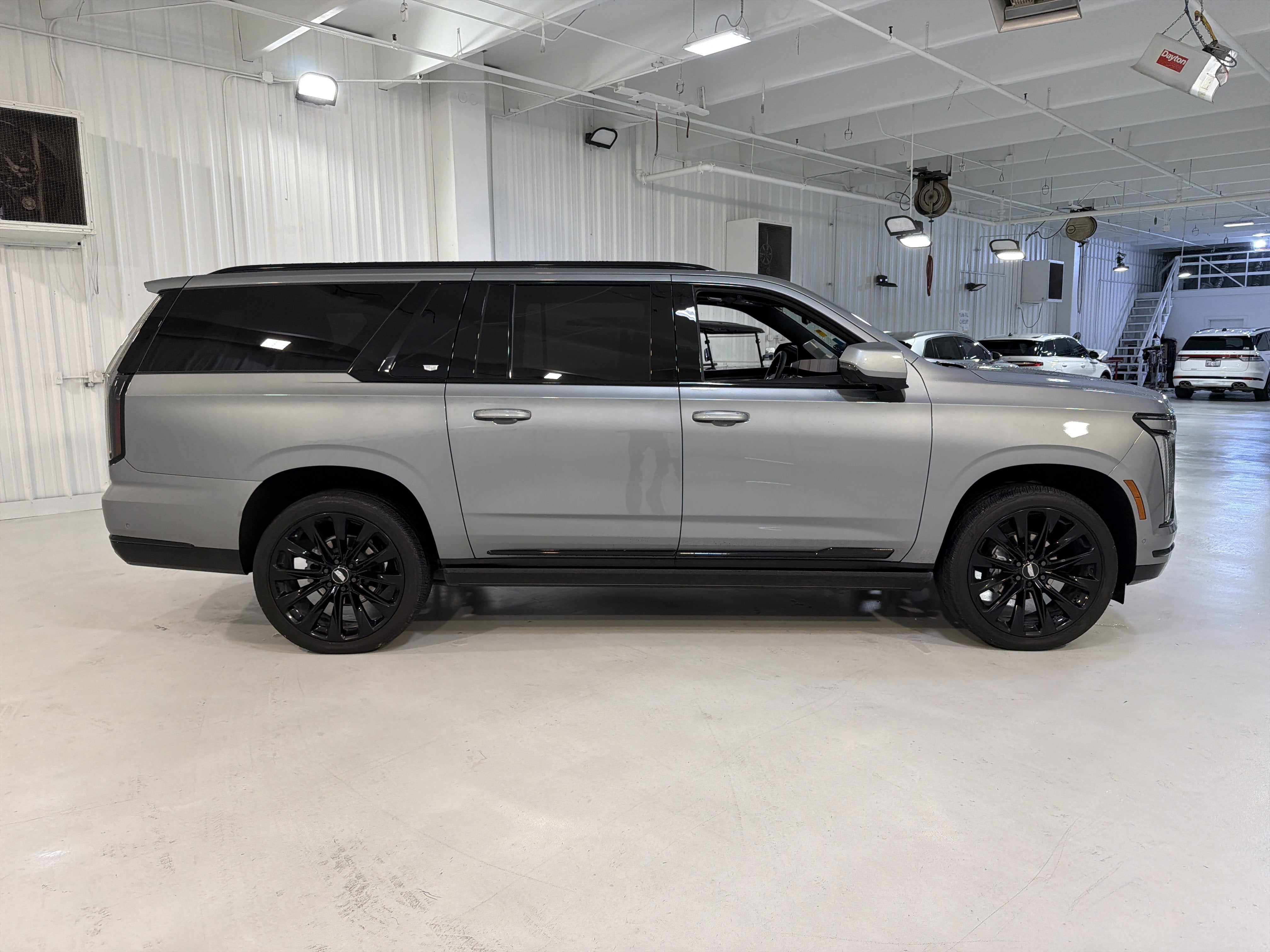 2025 Cadillac Escalade ESV 4WD Sport Platinum