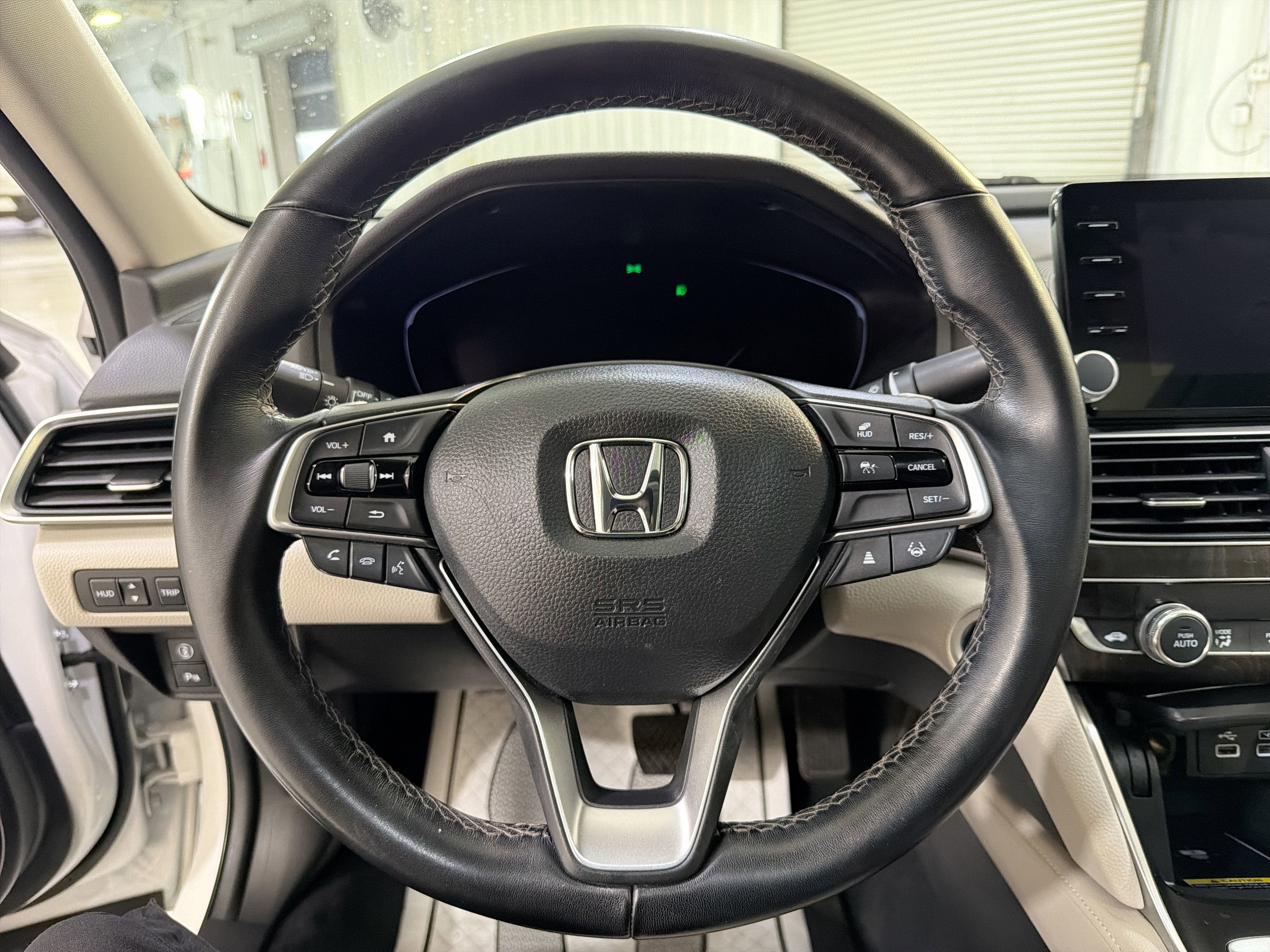 2022 Honda Accord Hybrid Touring