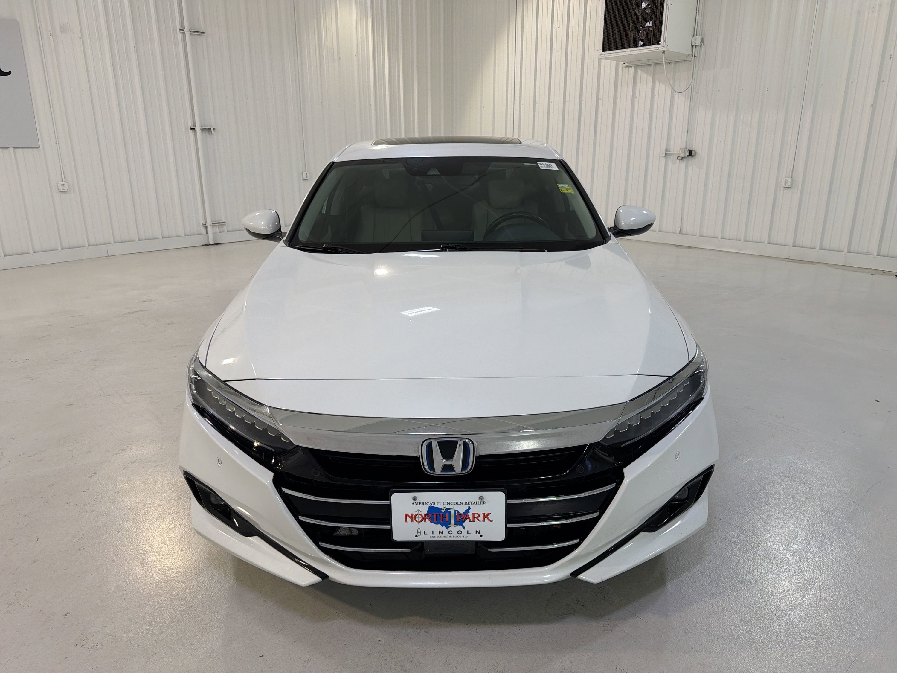 2022 Honda Accord Hybrid Touring