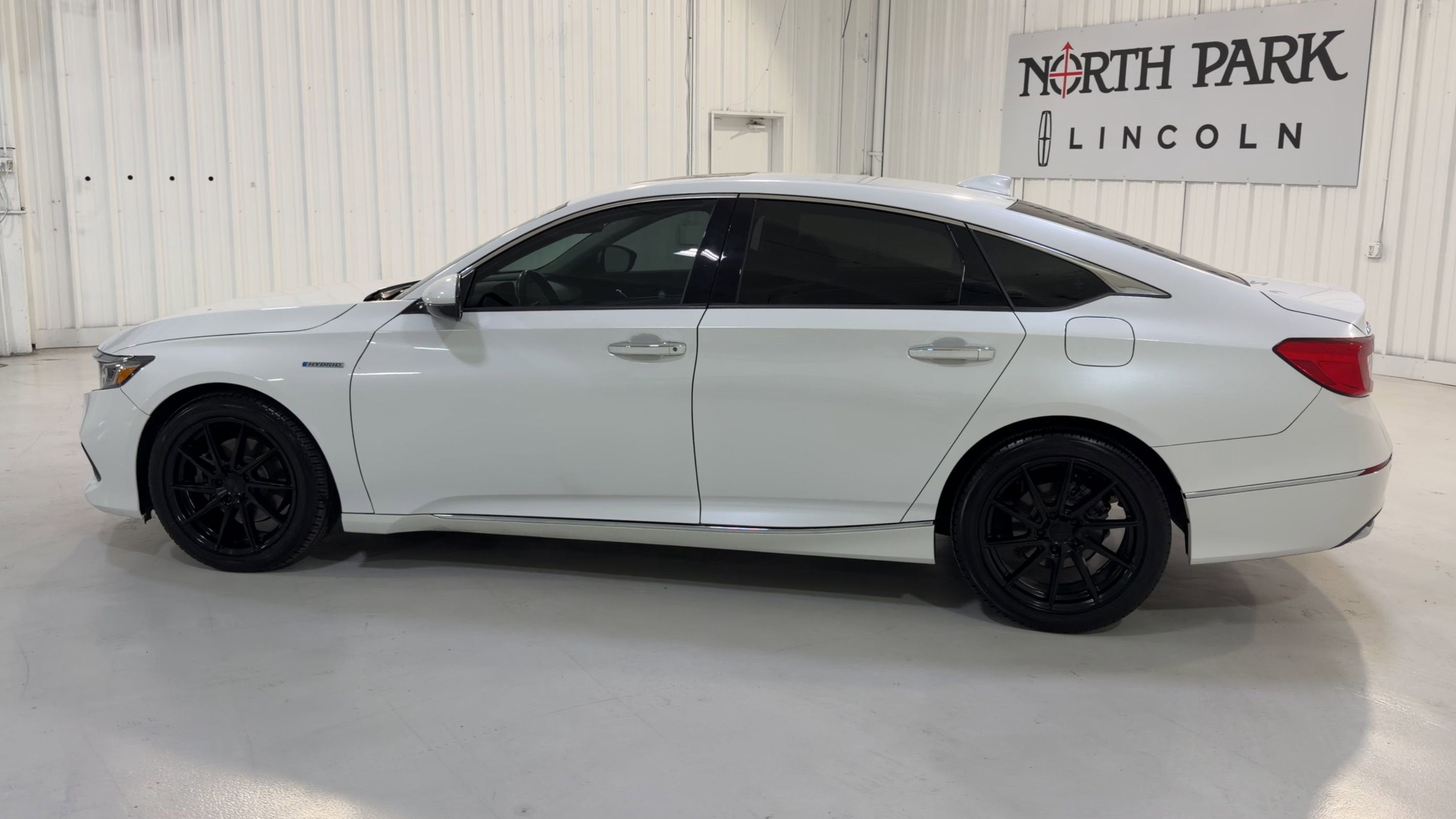 2022 Honda Accord Hybrid Touring