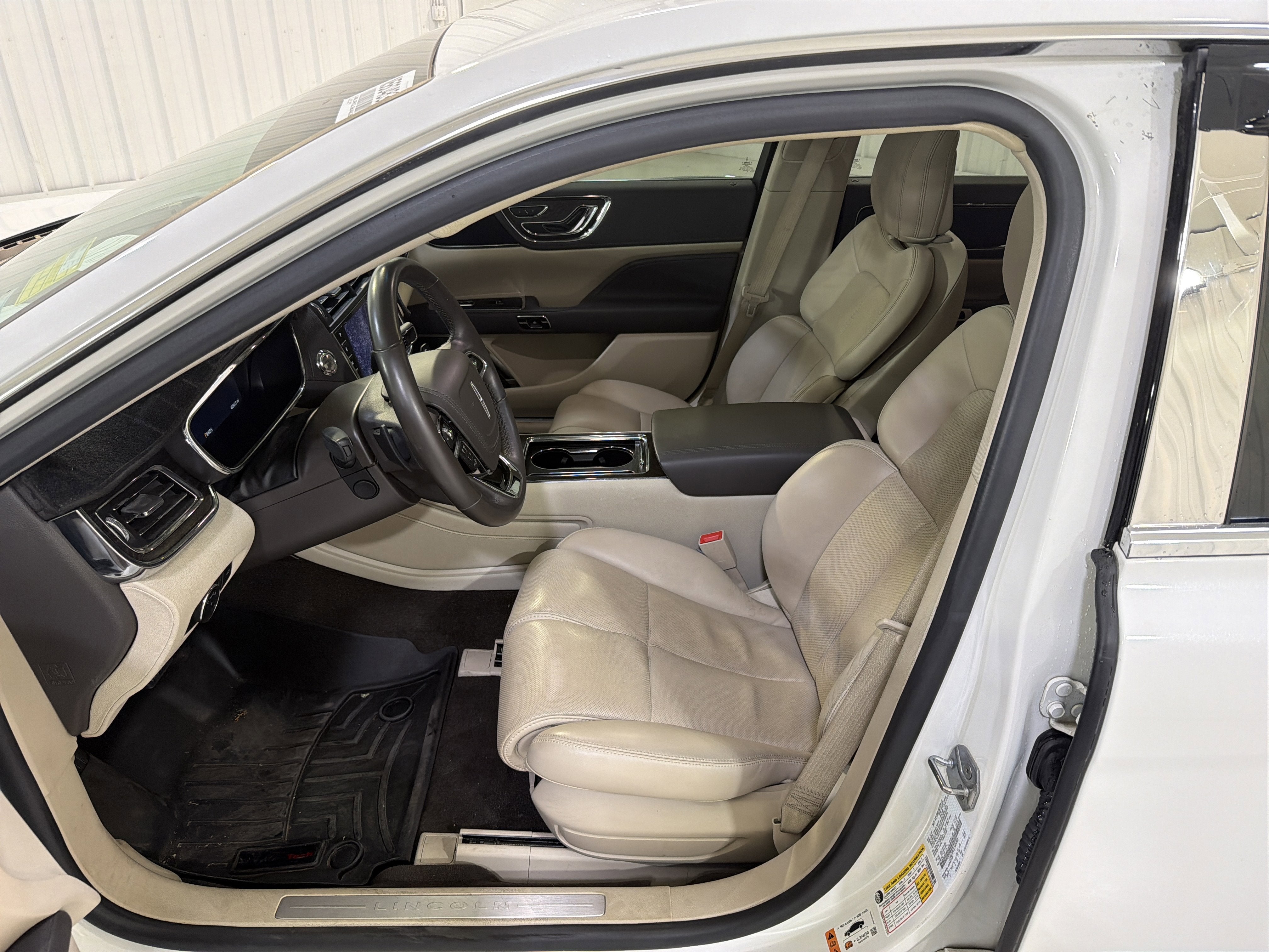 2020 Lincoln Continental Standard