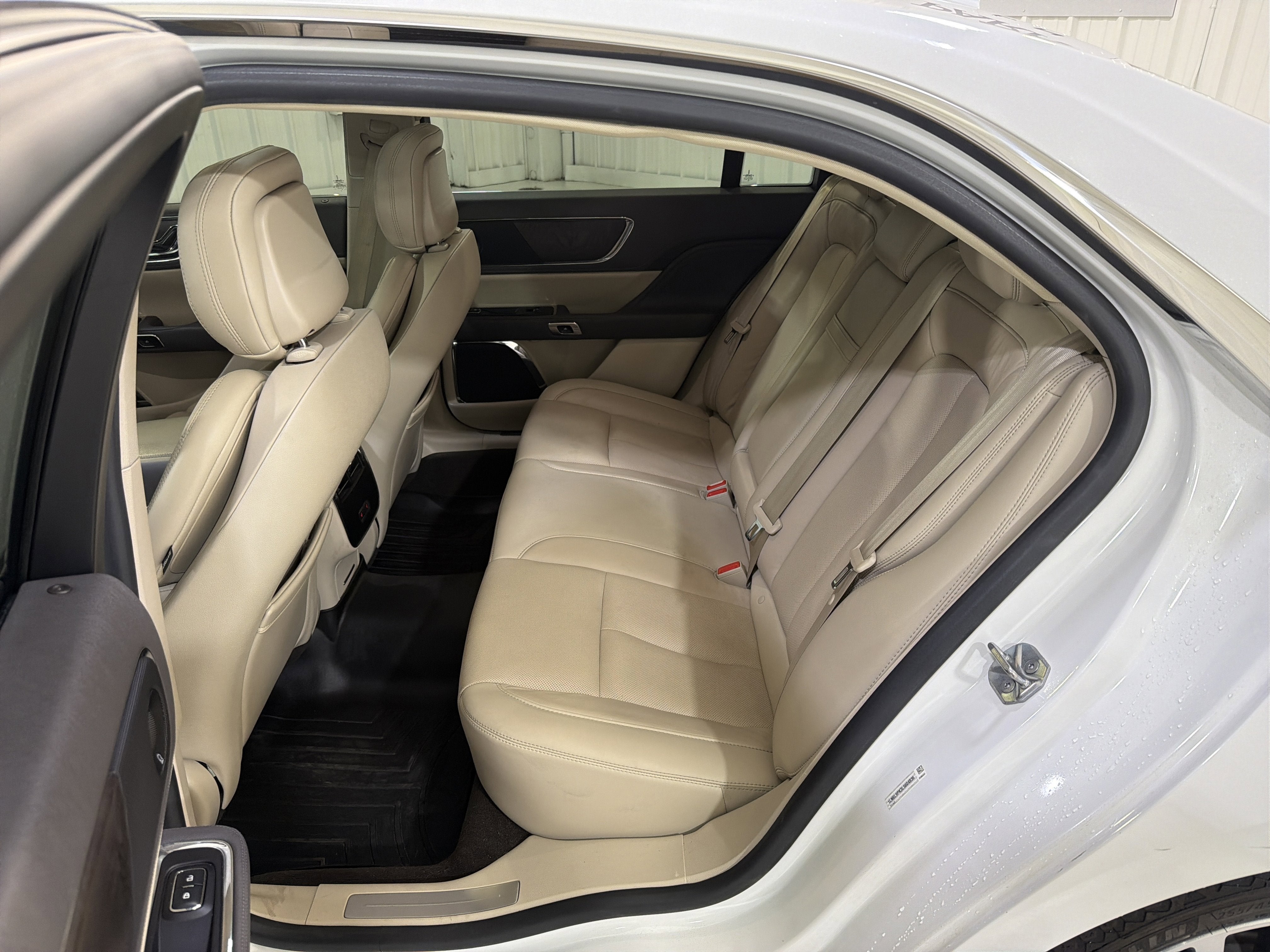 2020 Lincoln Continental Standard