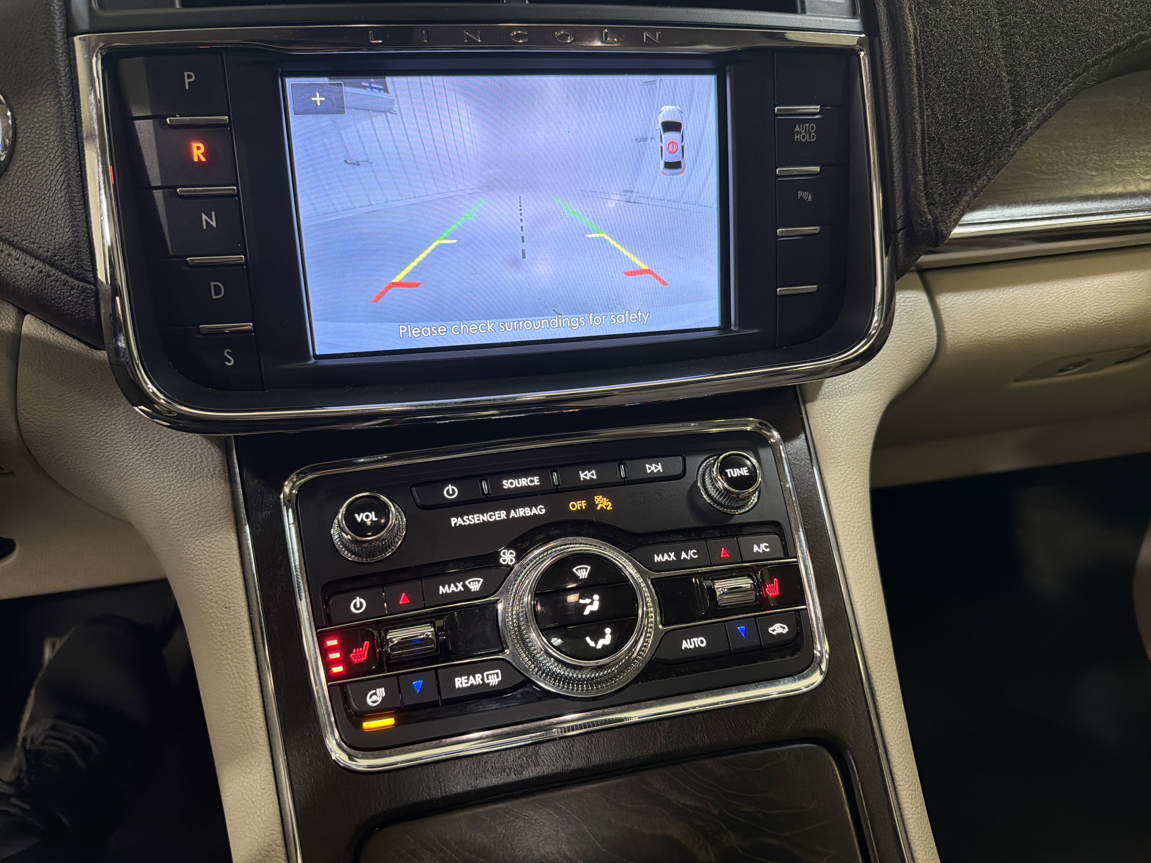 2020 Lincoln Continental Standard