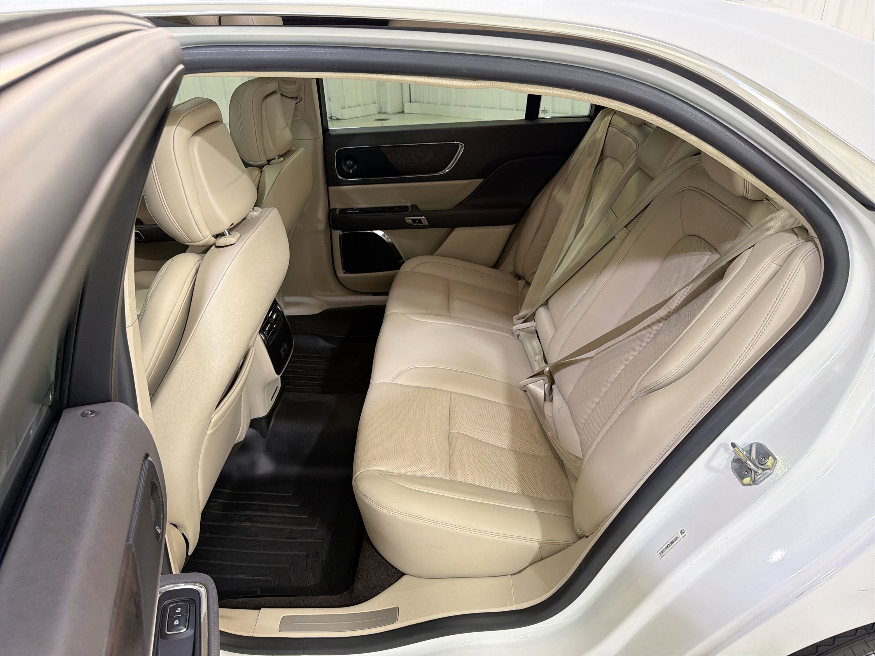 2020 Lincoln Continental Standard