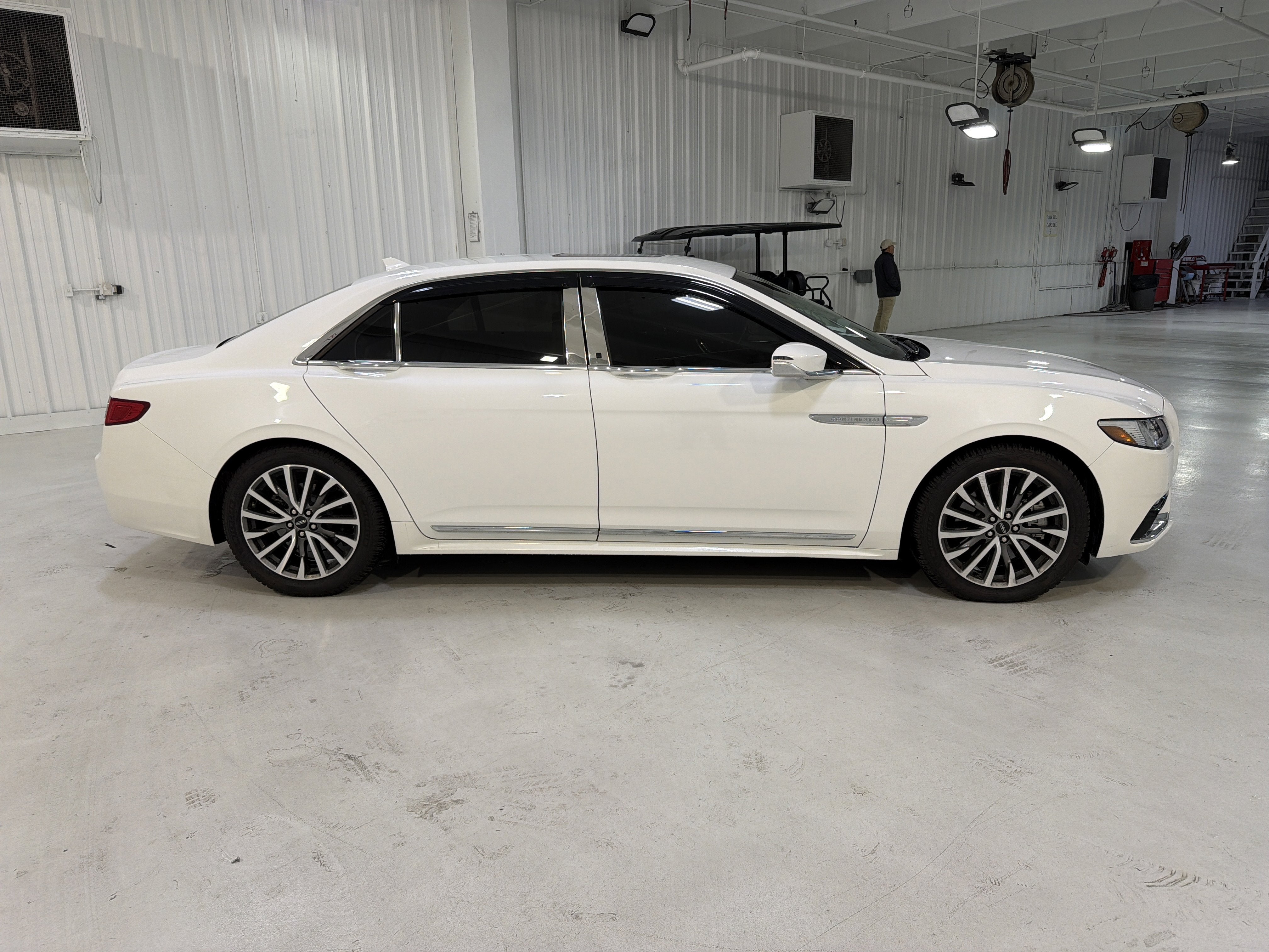 2020 Lincoln Continental Standard