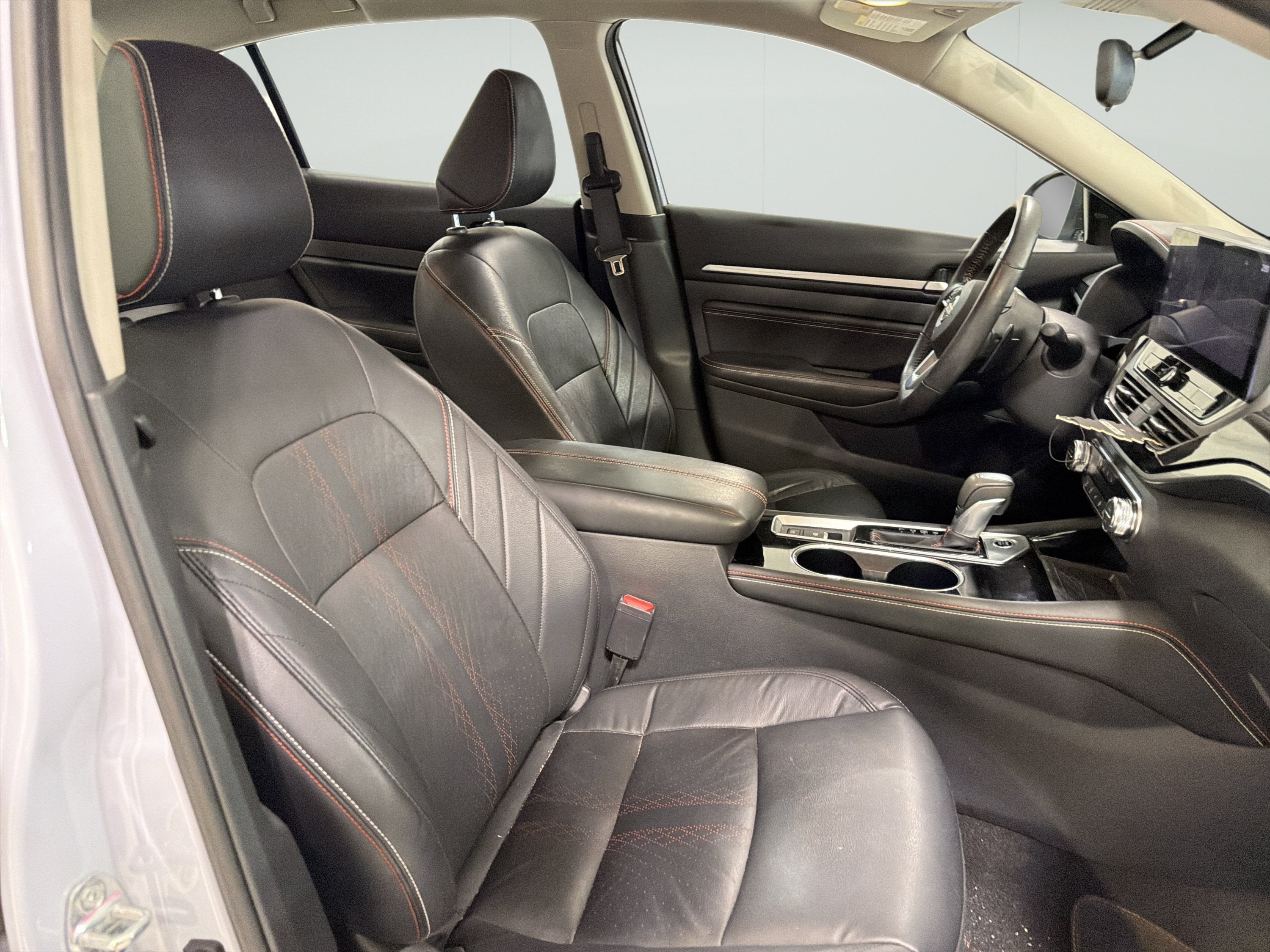 2023 Nissan Altima 2.0 SR