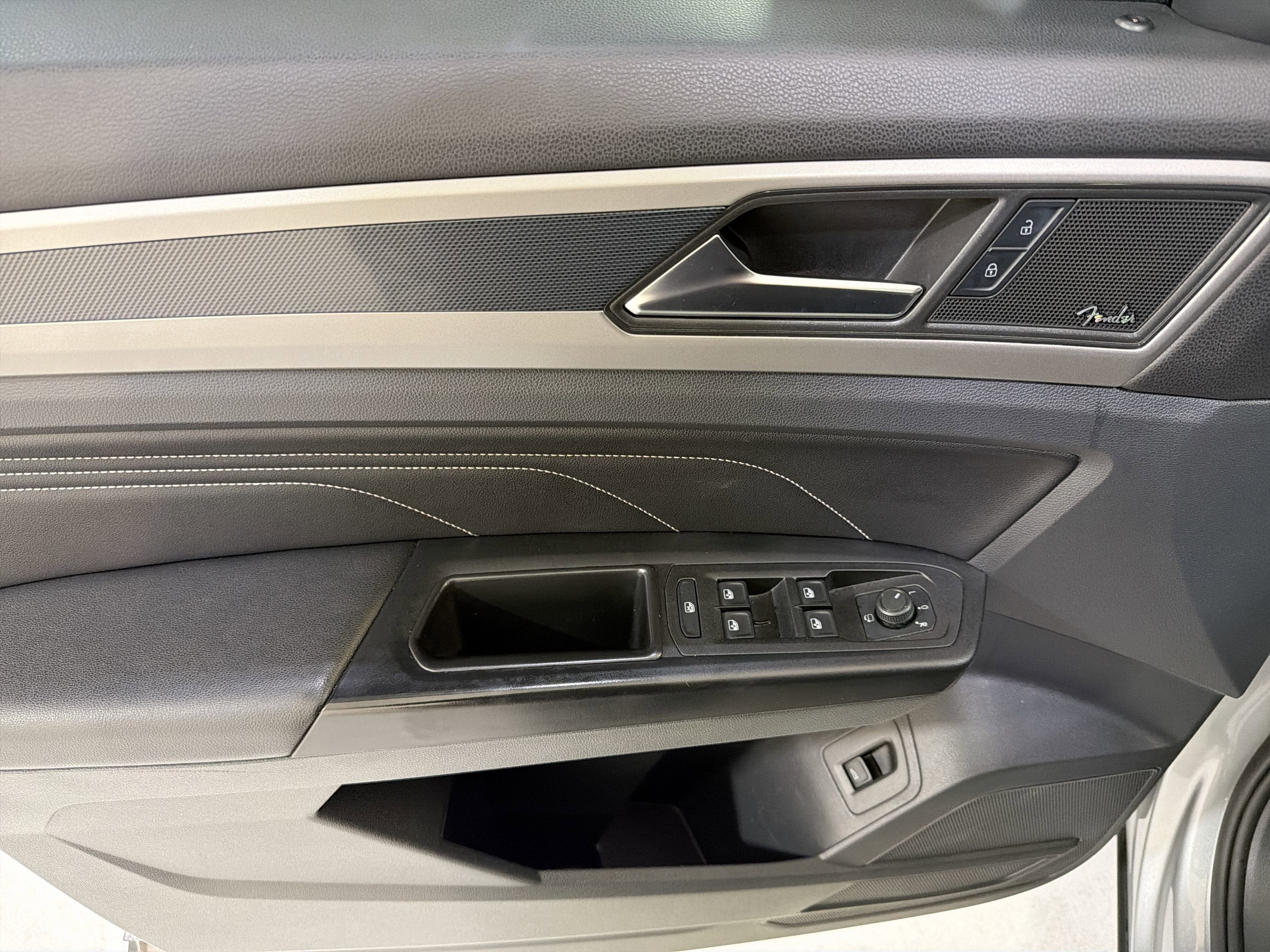 2020 Volkswagen Atlas Cross Sport 3.6L V6 SEL Premium