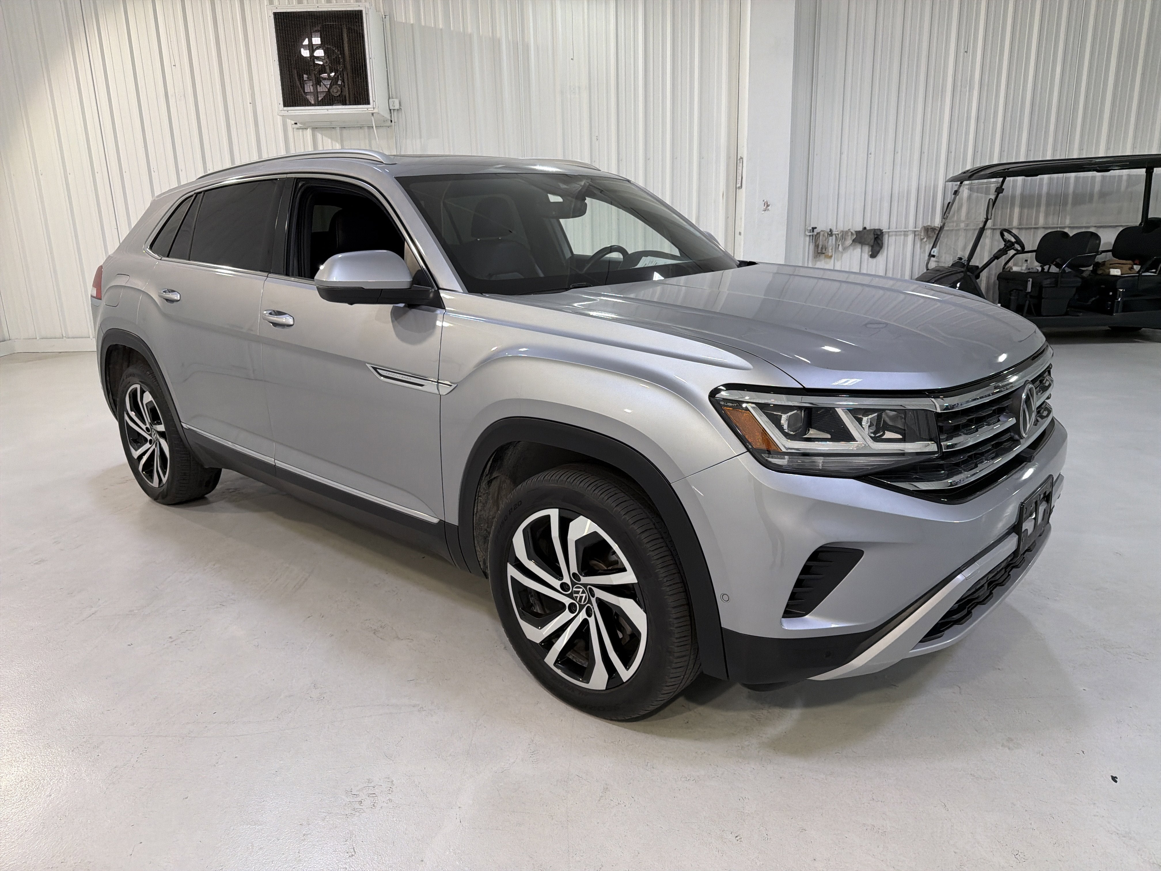 2020 Volkswagen Atlas Cross Sport 3.6L V6 SEL Premium