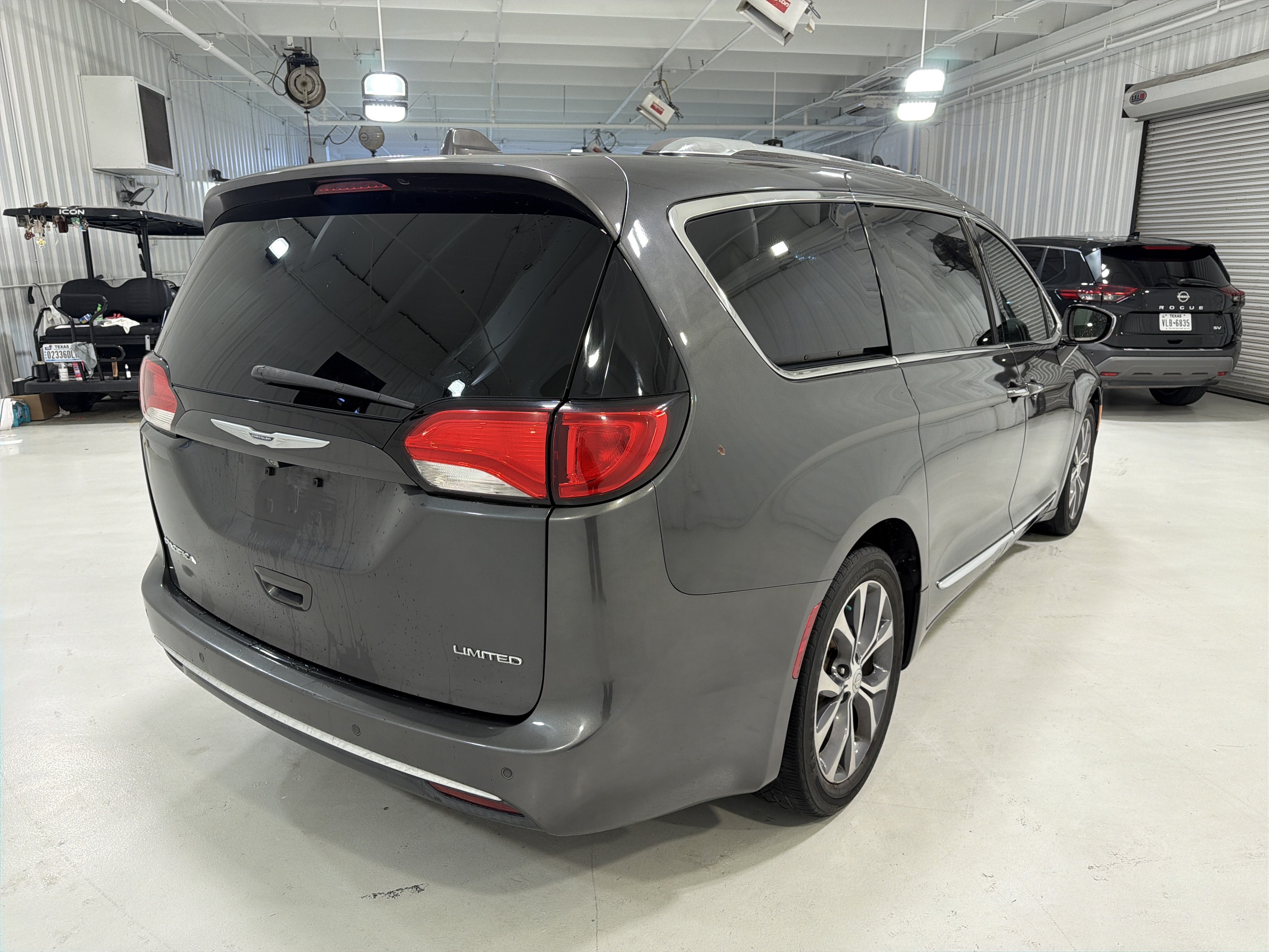 2018 Chrysler Pacifica Limited