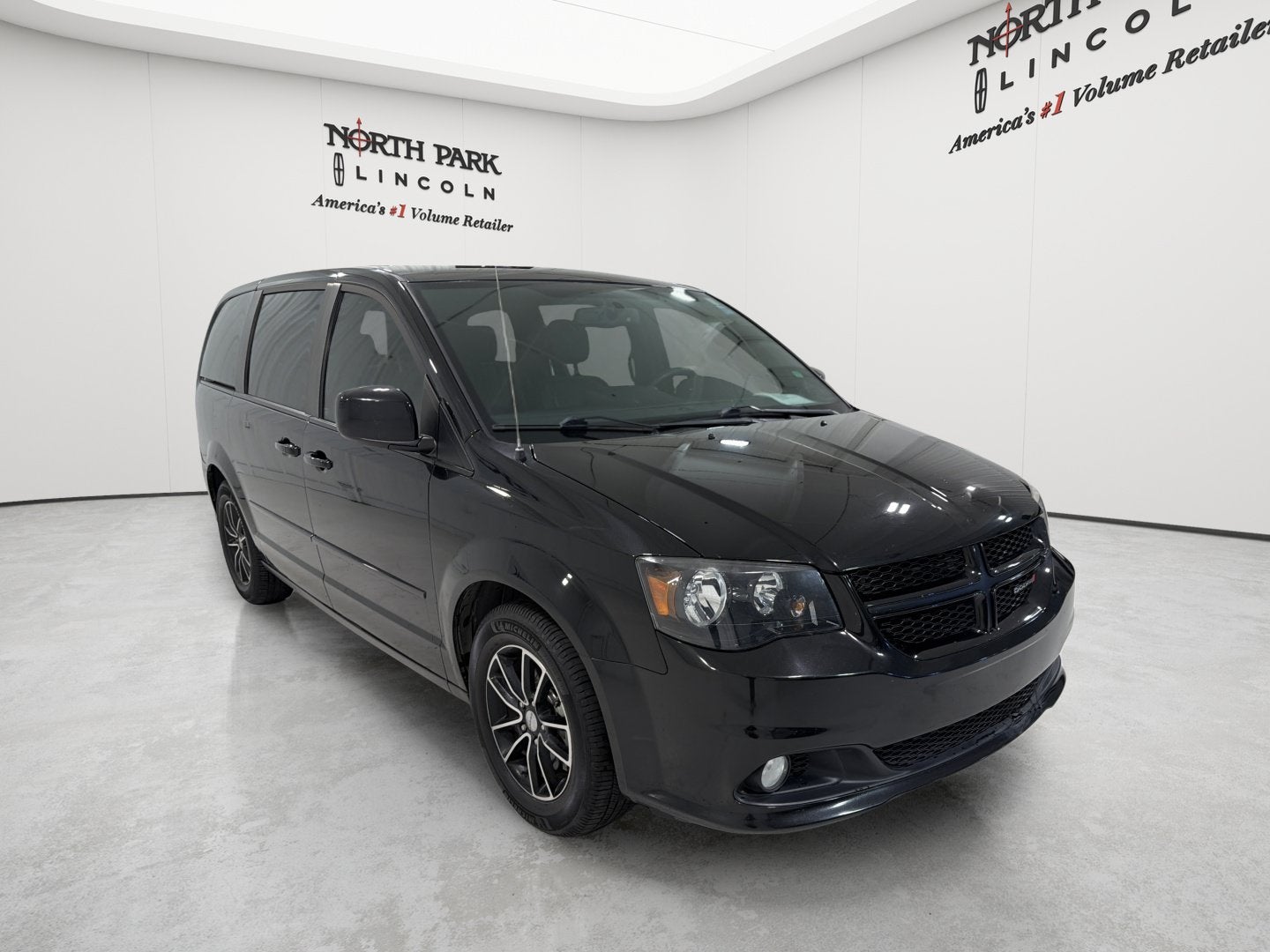2015 Dodge Grand Caravan SXT Plus