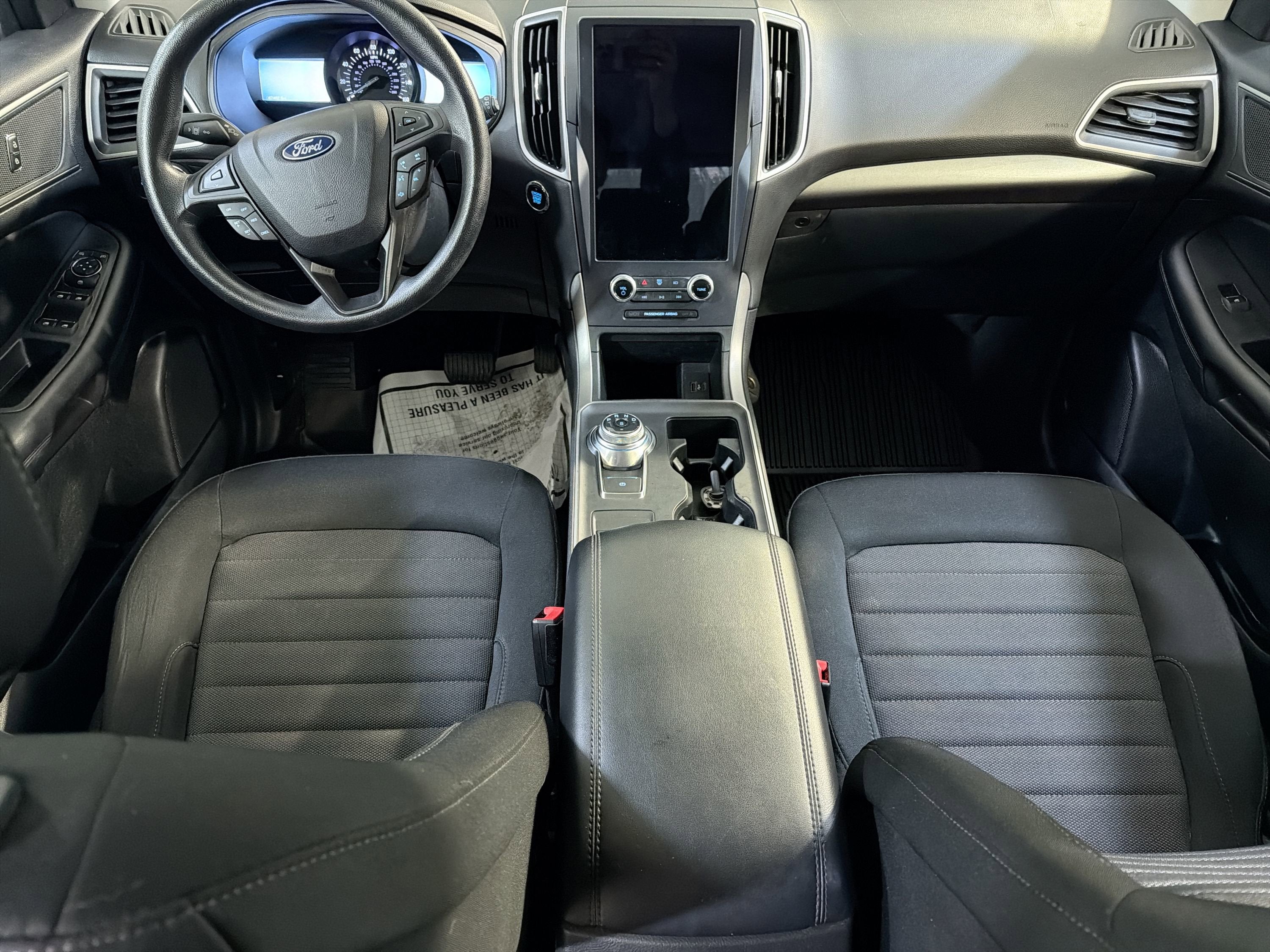 2022 Ford Edge SE