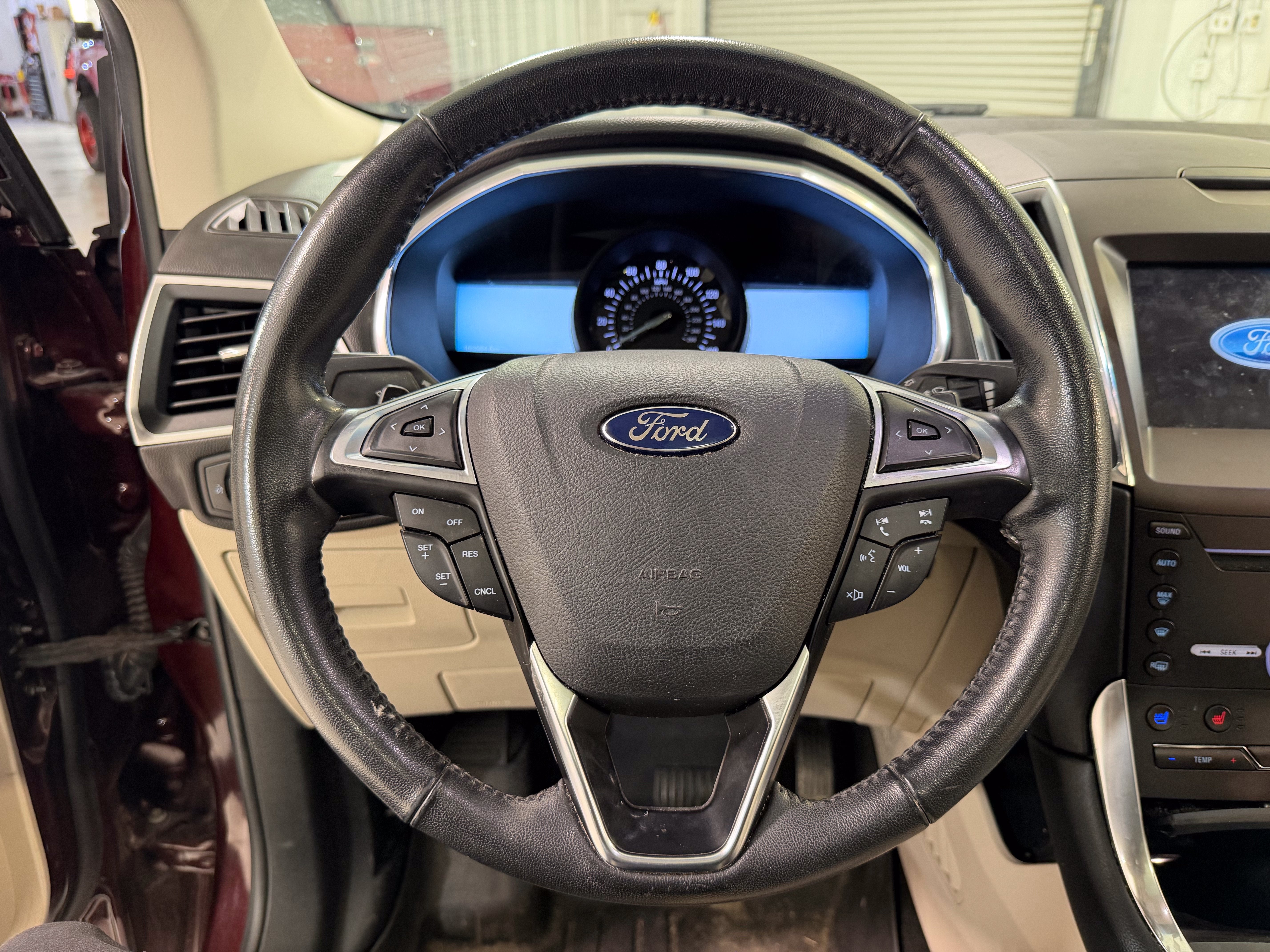 2017 Ford Edge Titanium