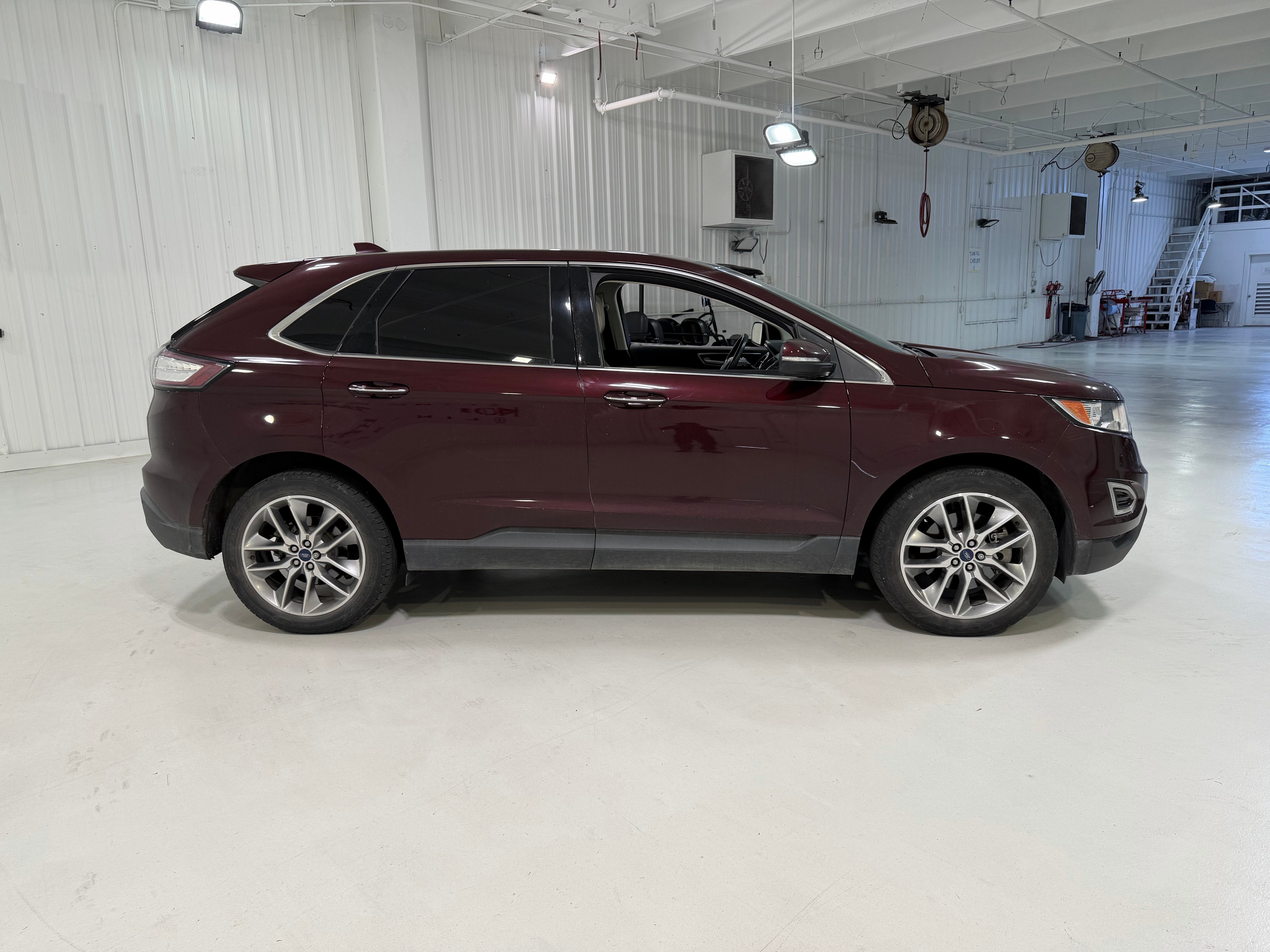 2017 Ford Edge Titanium