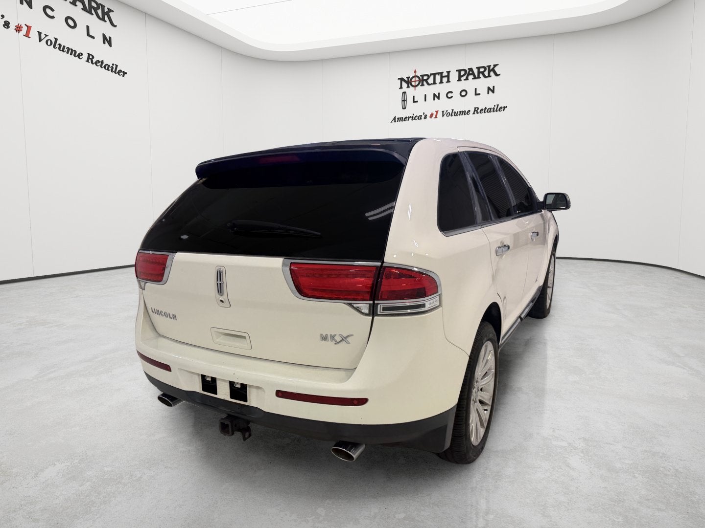 2012 Lincoln MKX Base