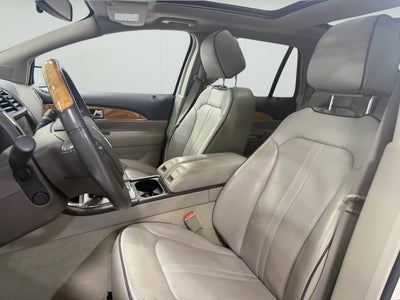 2012 Lincoln MKX Base