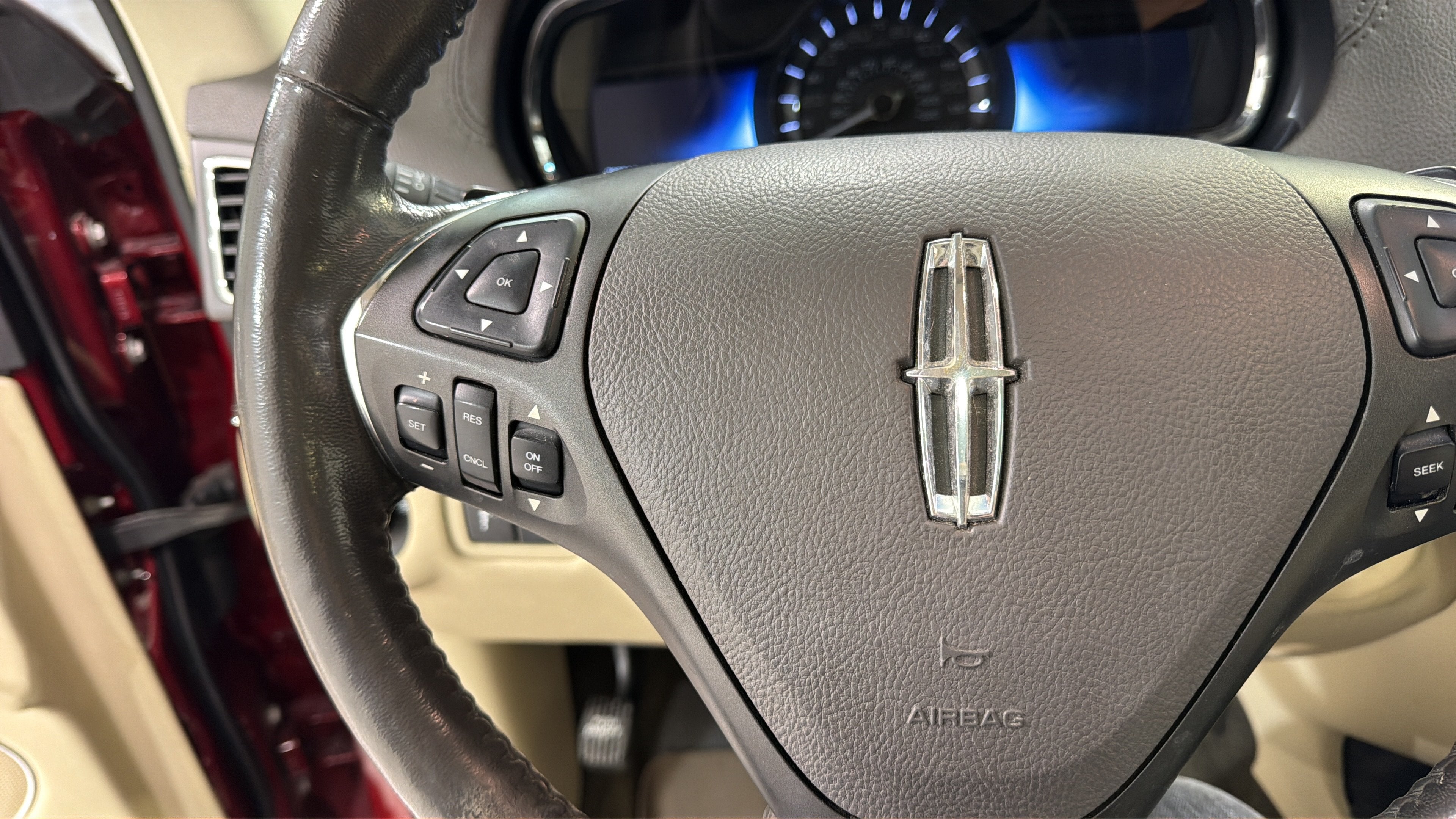 2014 Lincoln MKT EcoBoost