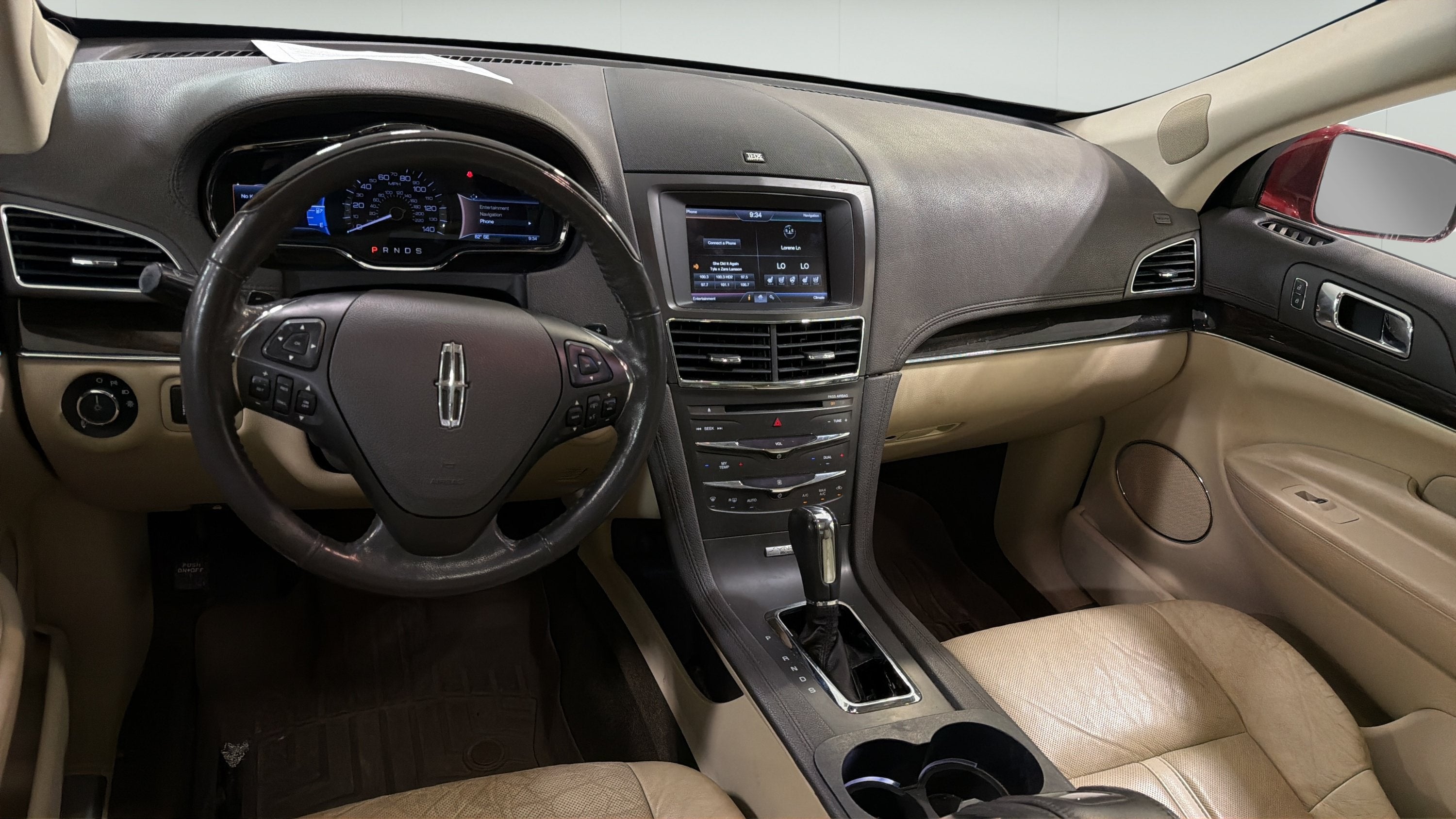 2014 Lincoln MKT EcoBoost