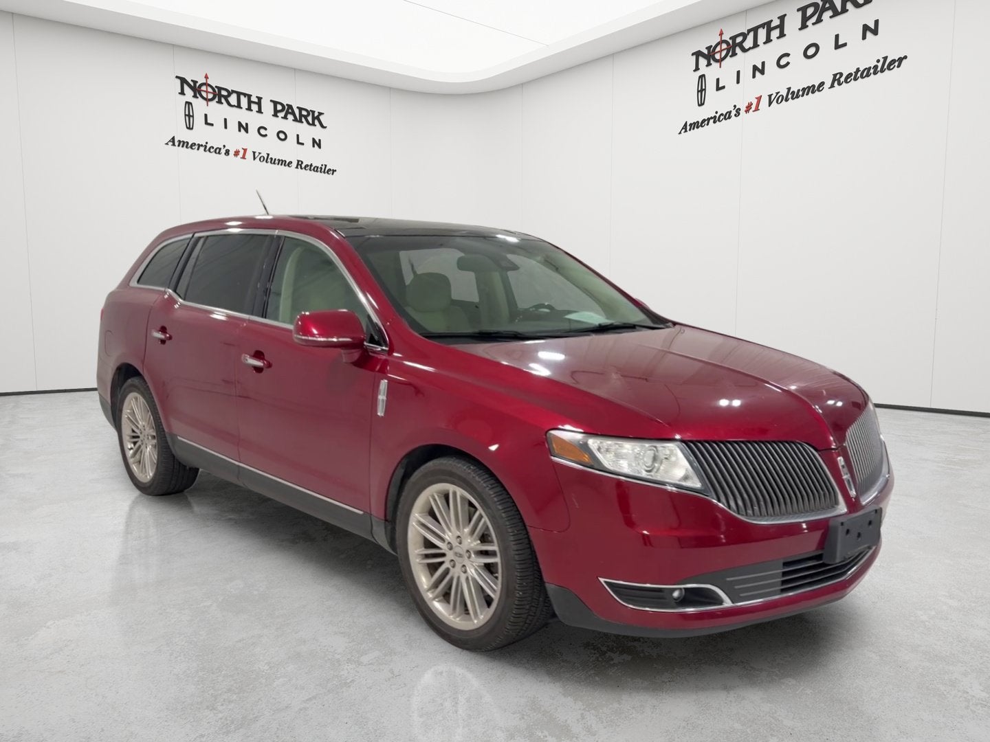 2014 Lincoln MKT EcoBoost