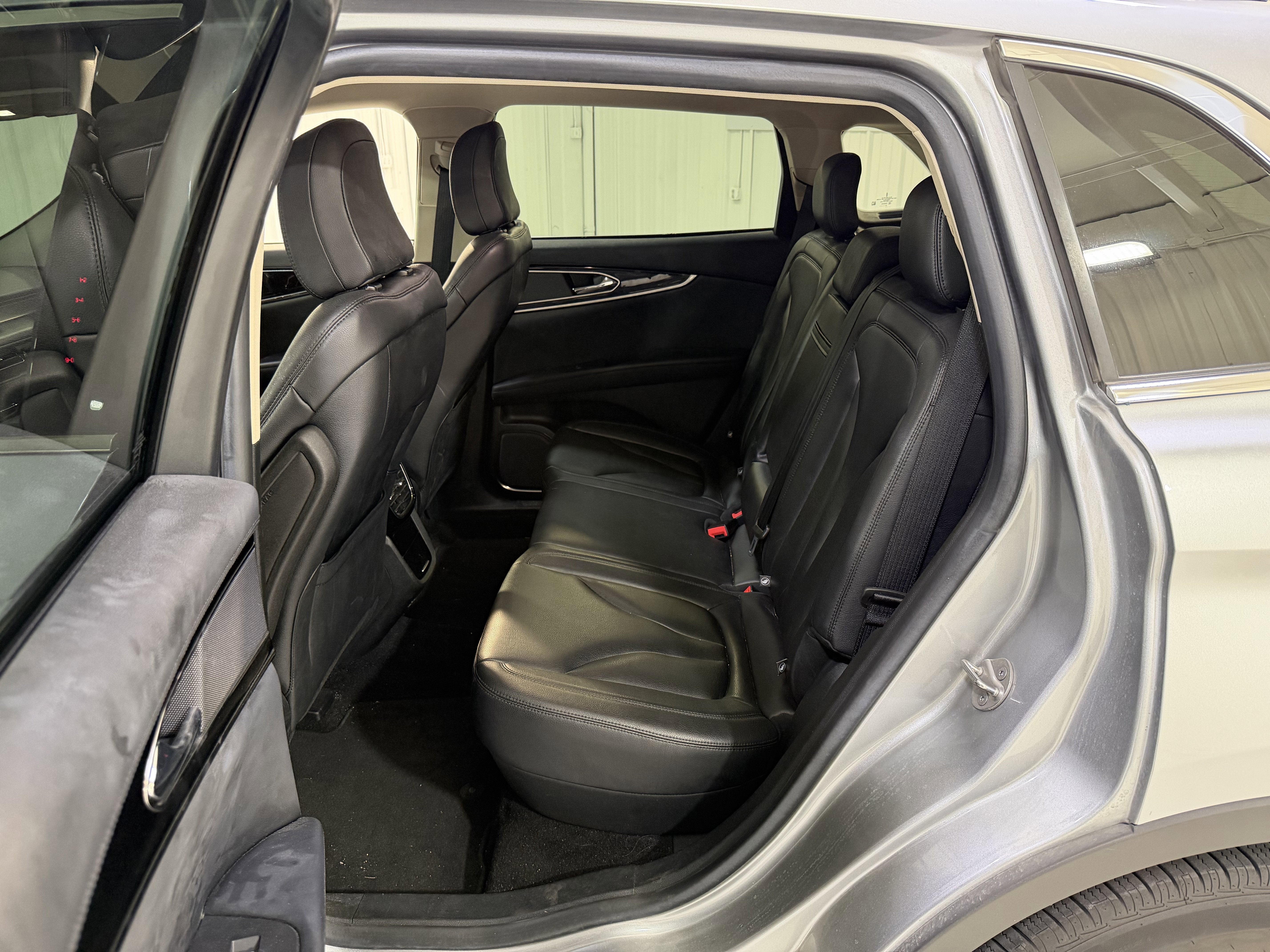 2021 Lincoln Nautilus Standard