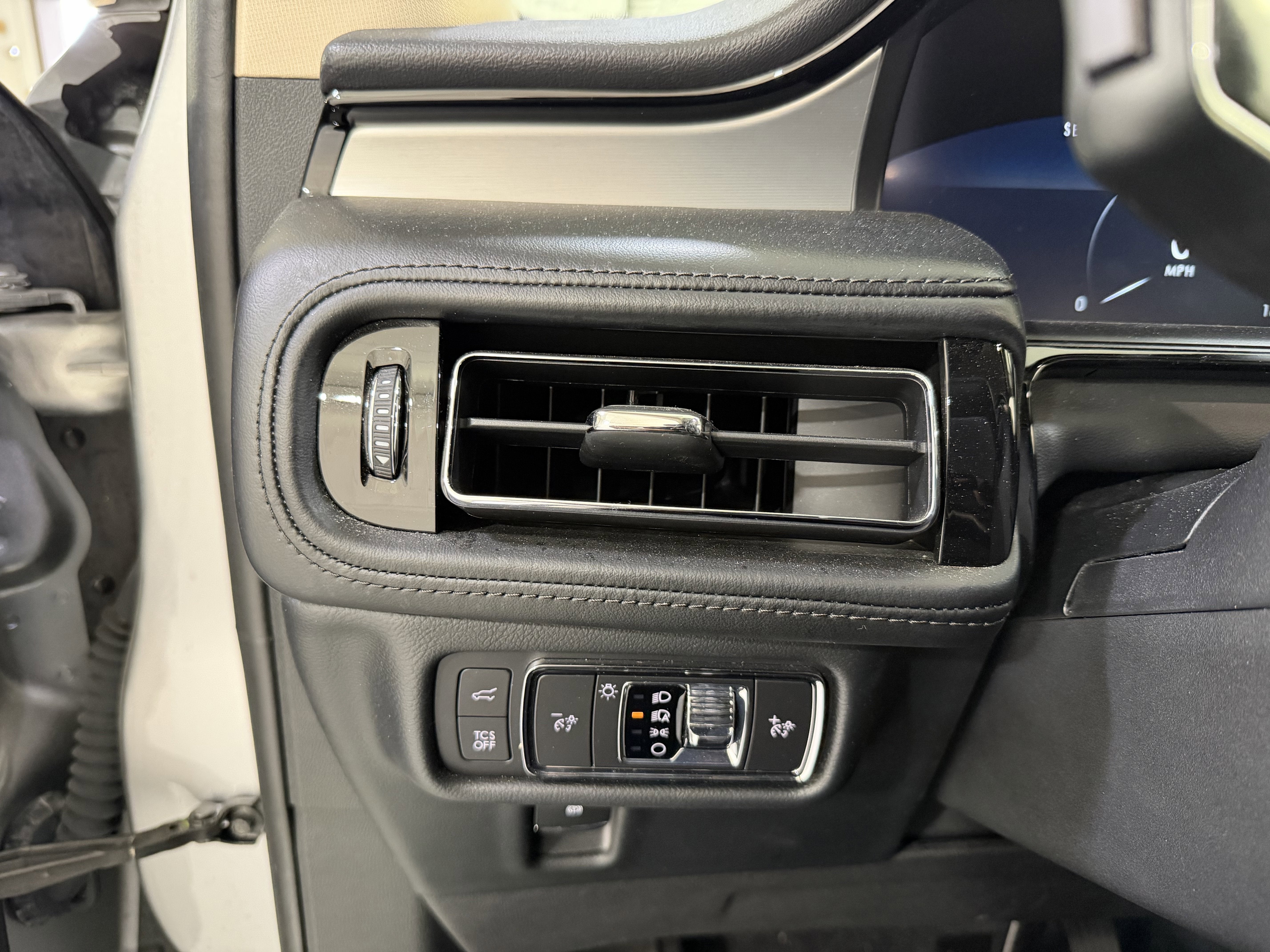 2021 Lincoln Nautilus Standard