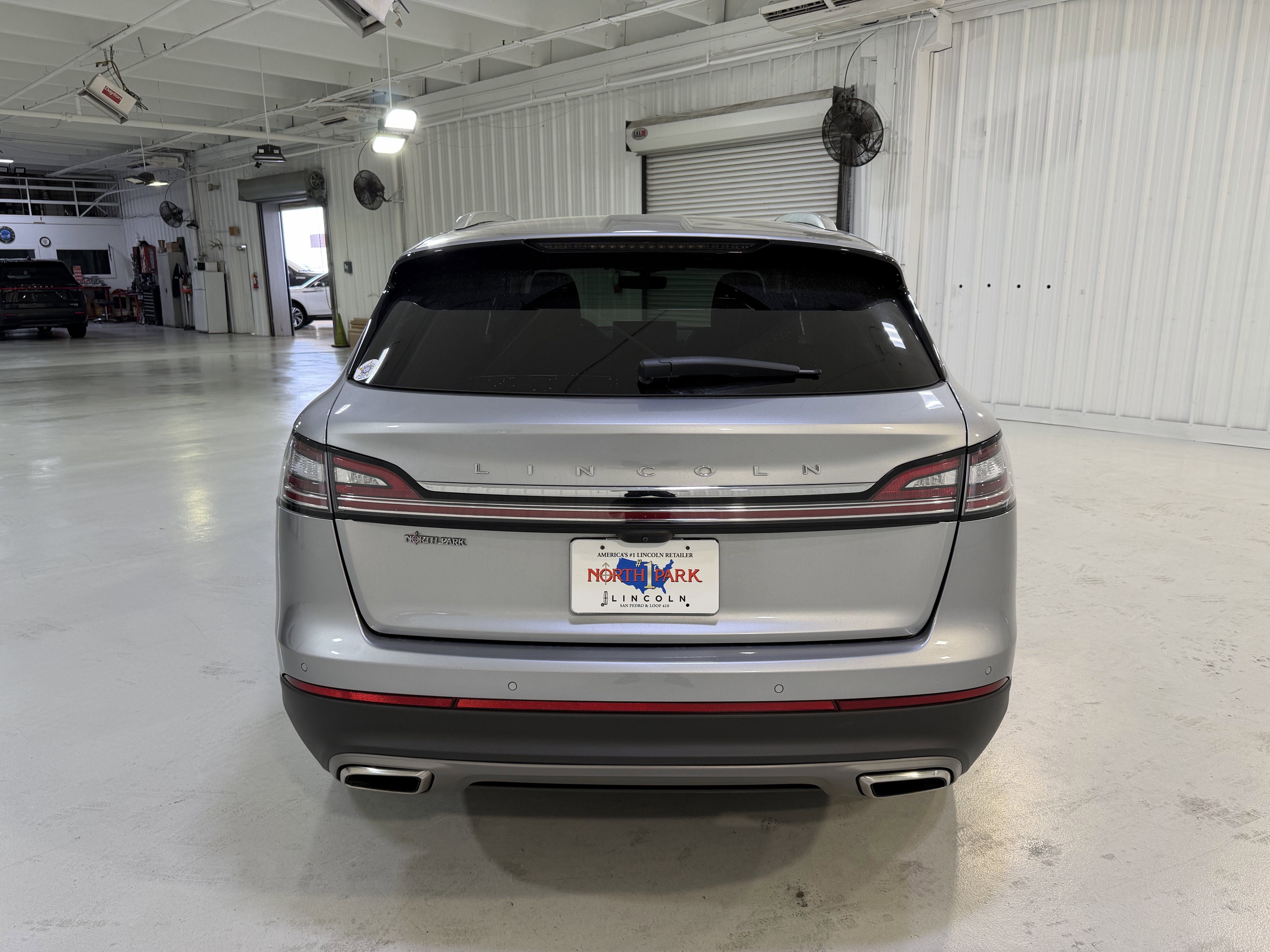 2021 Lincoln Nautilus Standard