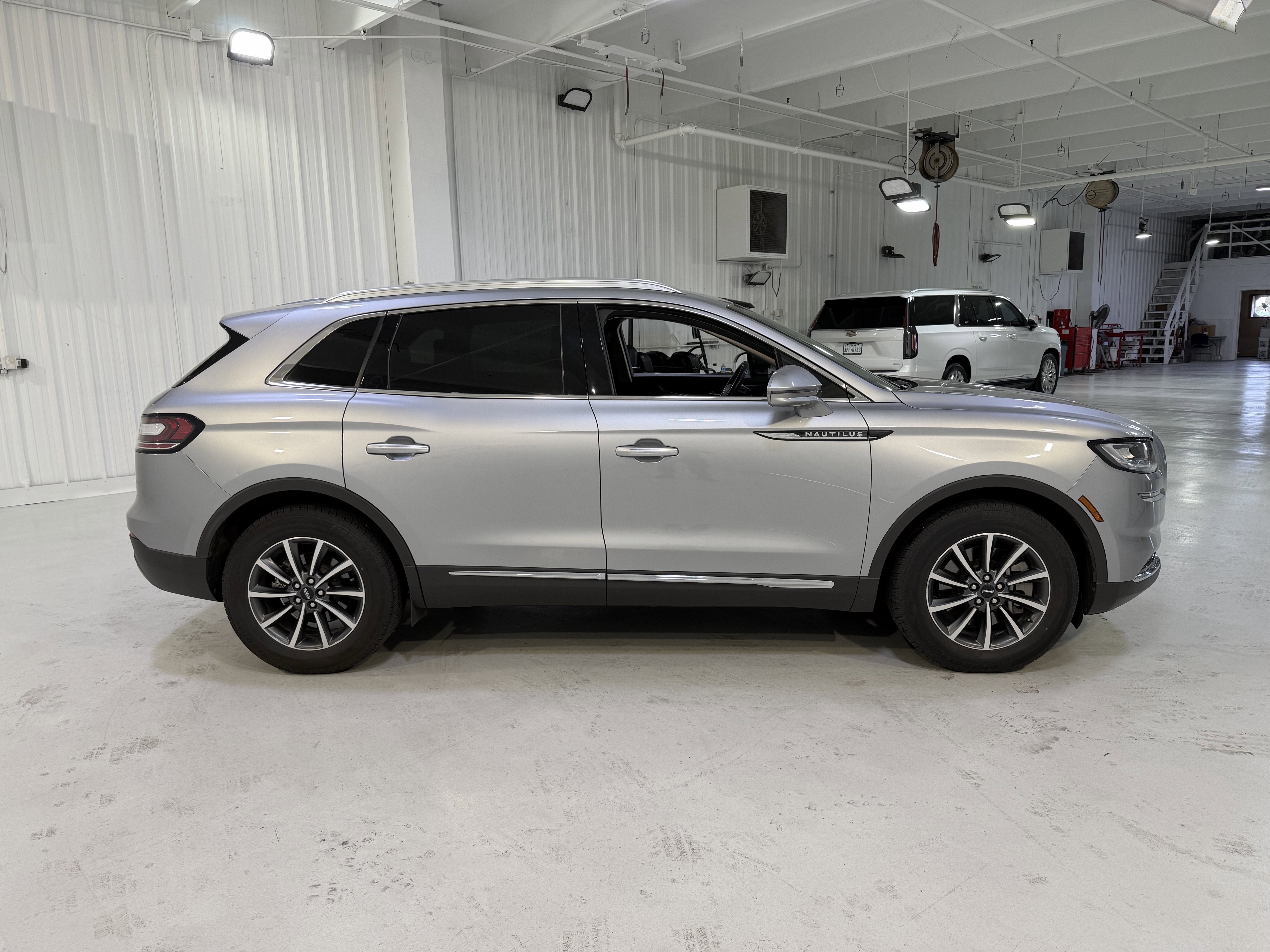 2021 Lincoln Nautilus Standard